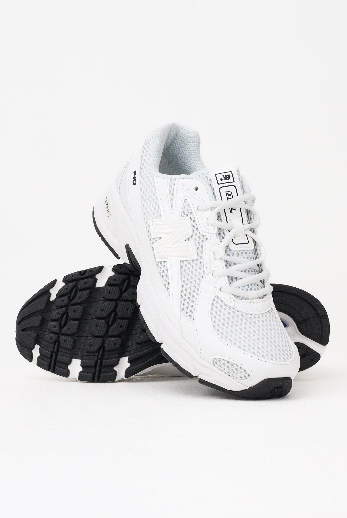 NEW BALANCE Sneakers 740 bianche da uomo U740WW2 . NEW BALANCE