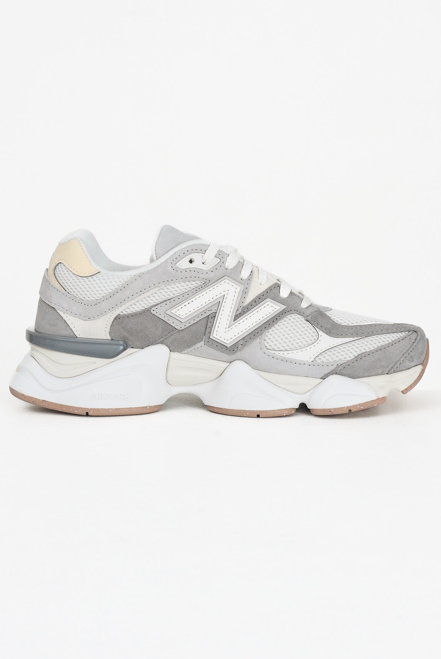 NEW BALANCE Sneakers 9060 grigie da uomo U9060AUB . NEW BALANCE