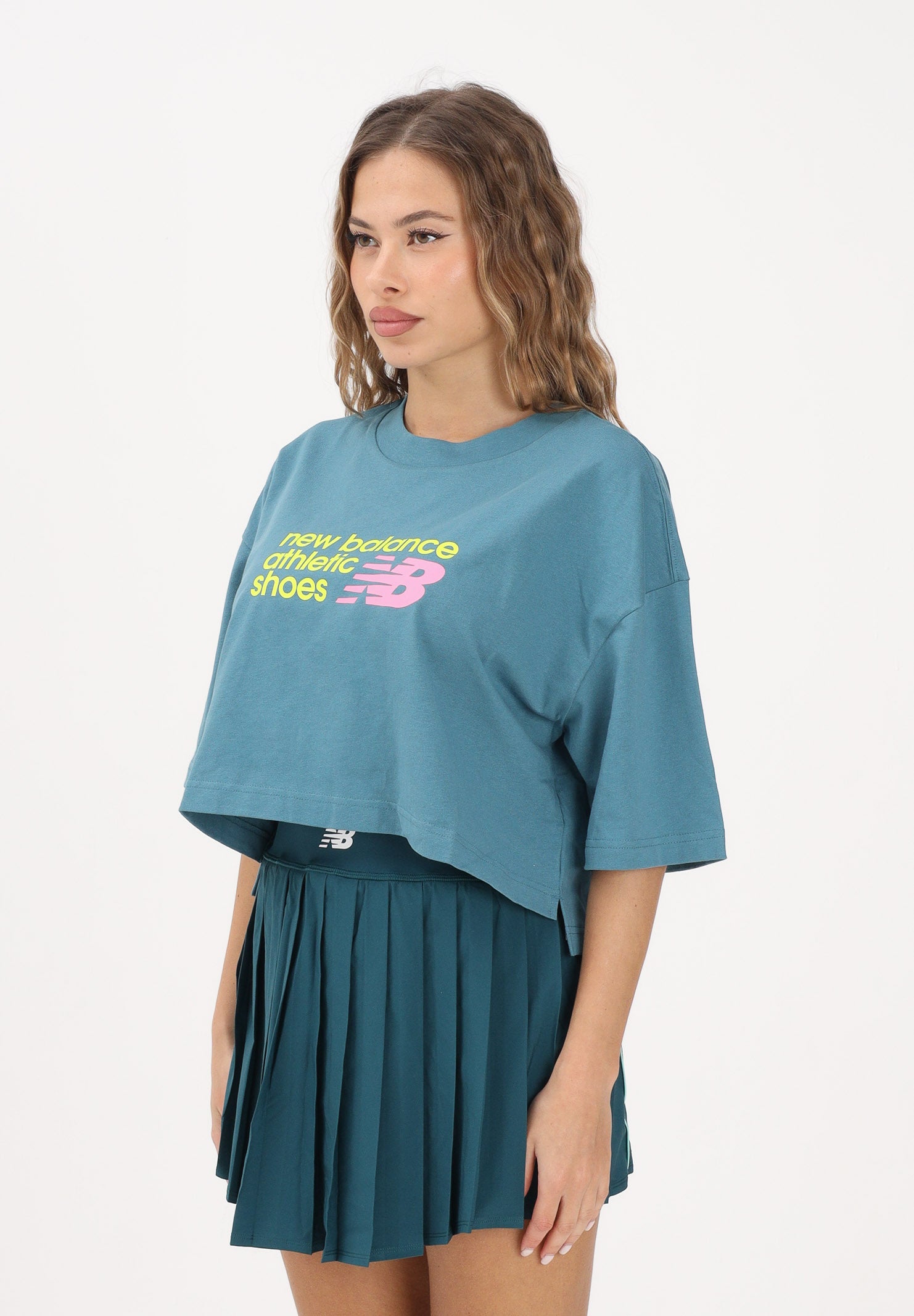 NEW BALANCE T-shirt a manica corta Athletics Premium Chest Logo verde acqua da donna WT51908AAZ . NEW BALANCE