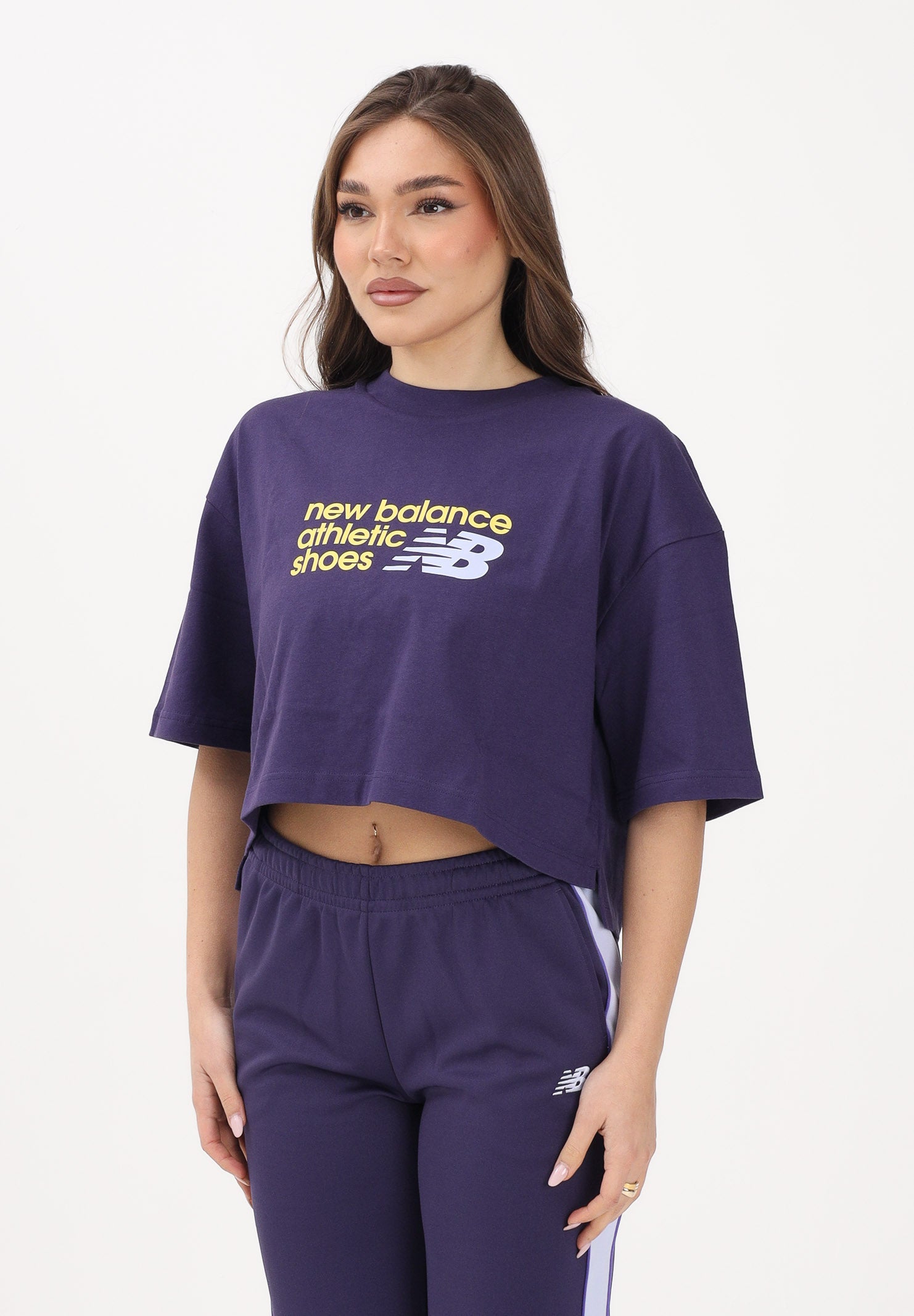 NEW BALANCE T-shirt a manica corta Athletics Premium Chest Logo viola da donna WT51908BOY . NEW BALANCE