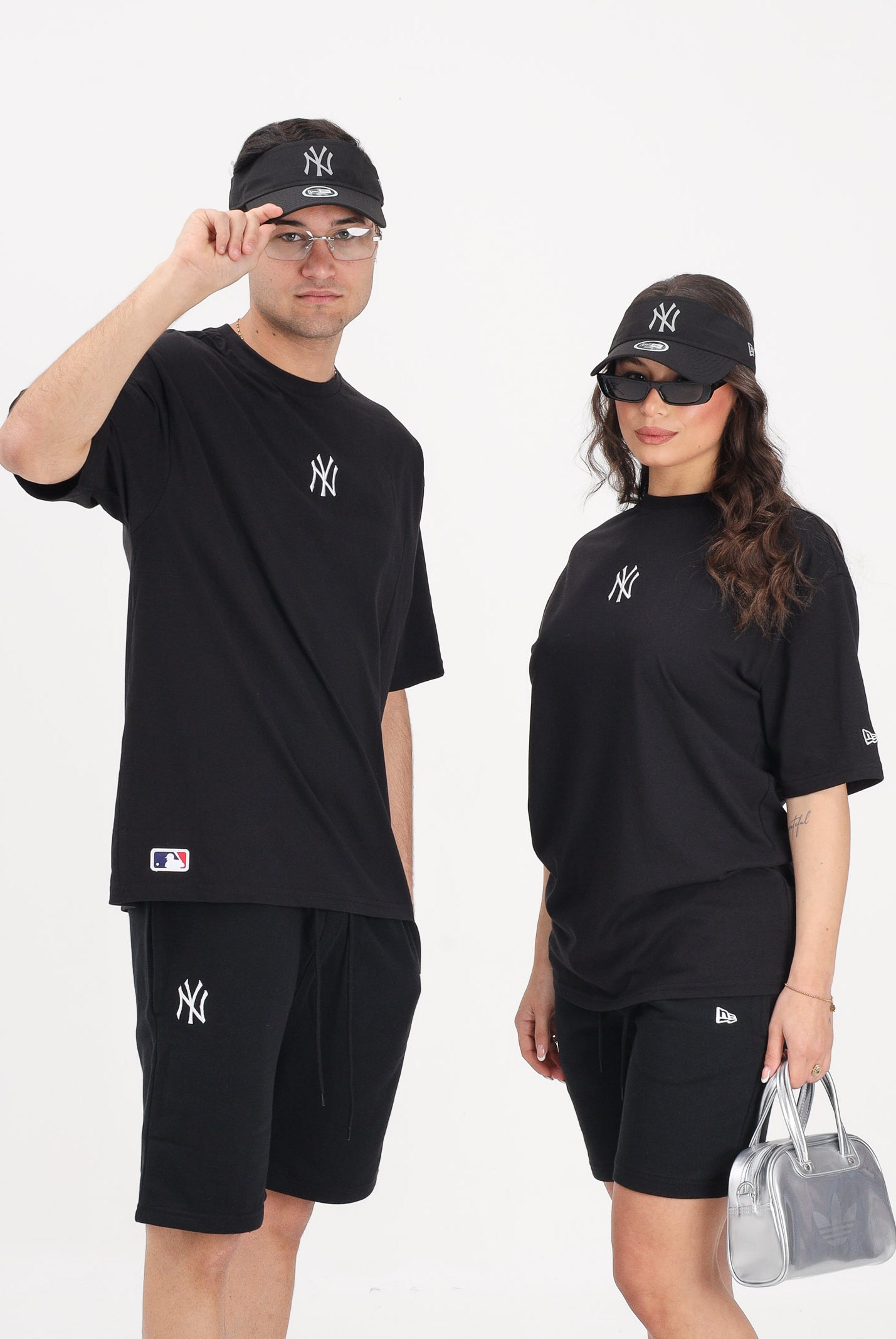 NEW ERA T-shirt a manica corta nera per uomo e donna con logo 60675746 . NEW ERA