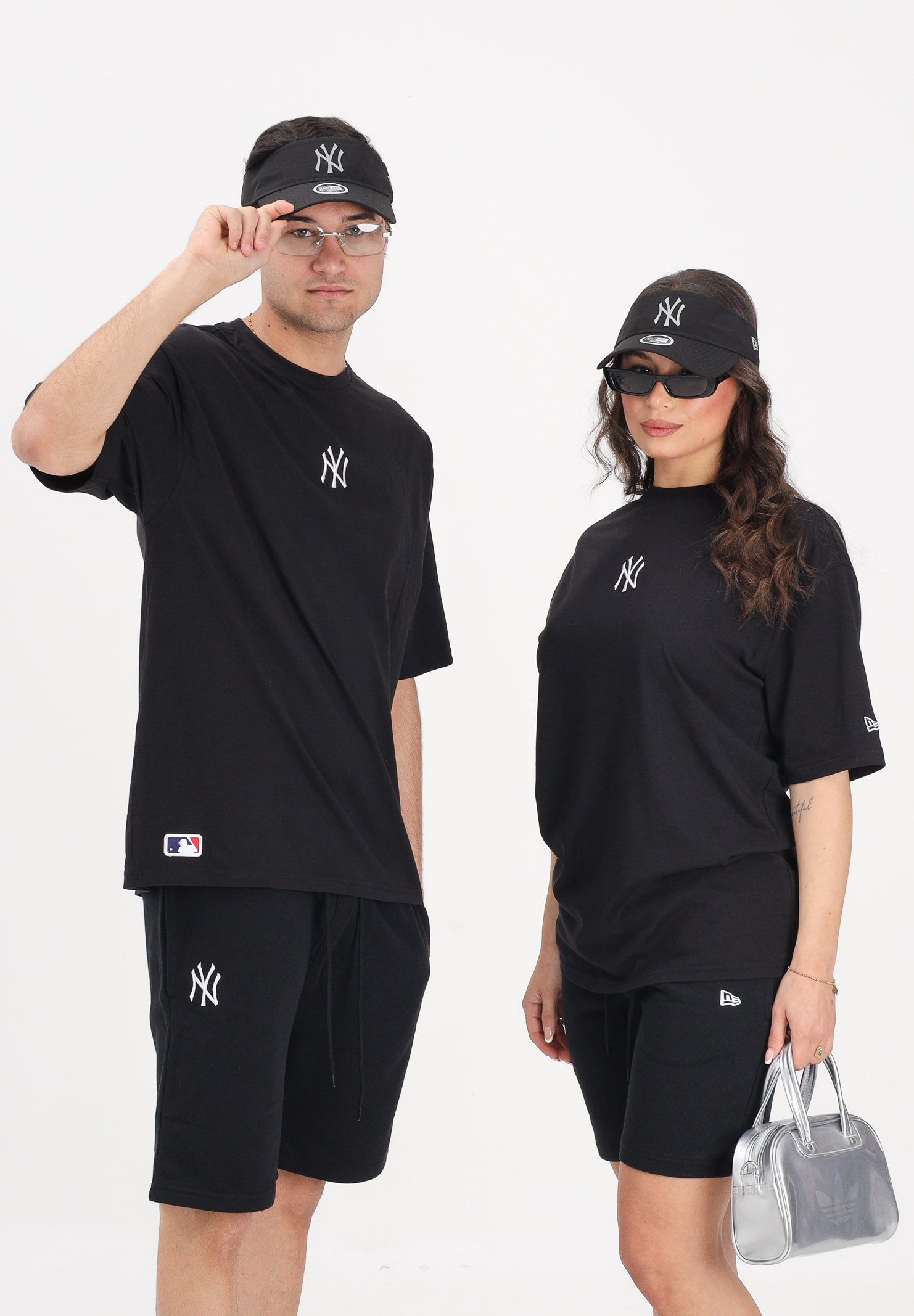 NEW ERA T-shirt a manica corta nera per uomo e donna con logo 60675746 . NEW ERA
