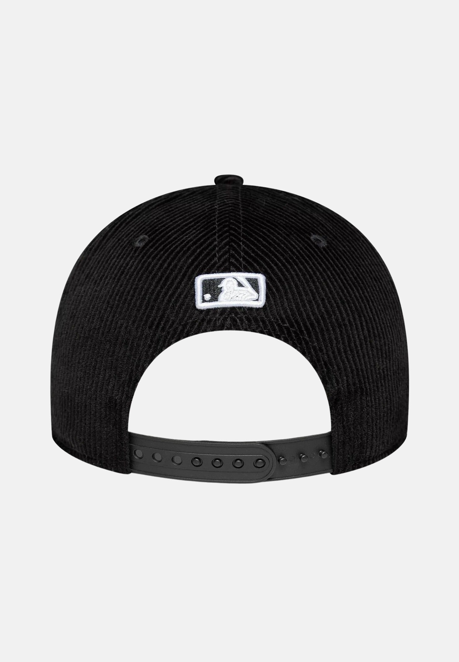 NEW ERA Cappello con visiera 9FORTY M-Crown New York Yankees MLB in velluto a costine nero per uomo e donna 60691062 . NEW ERA