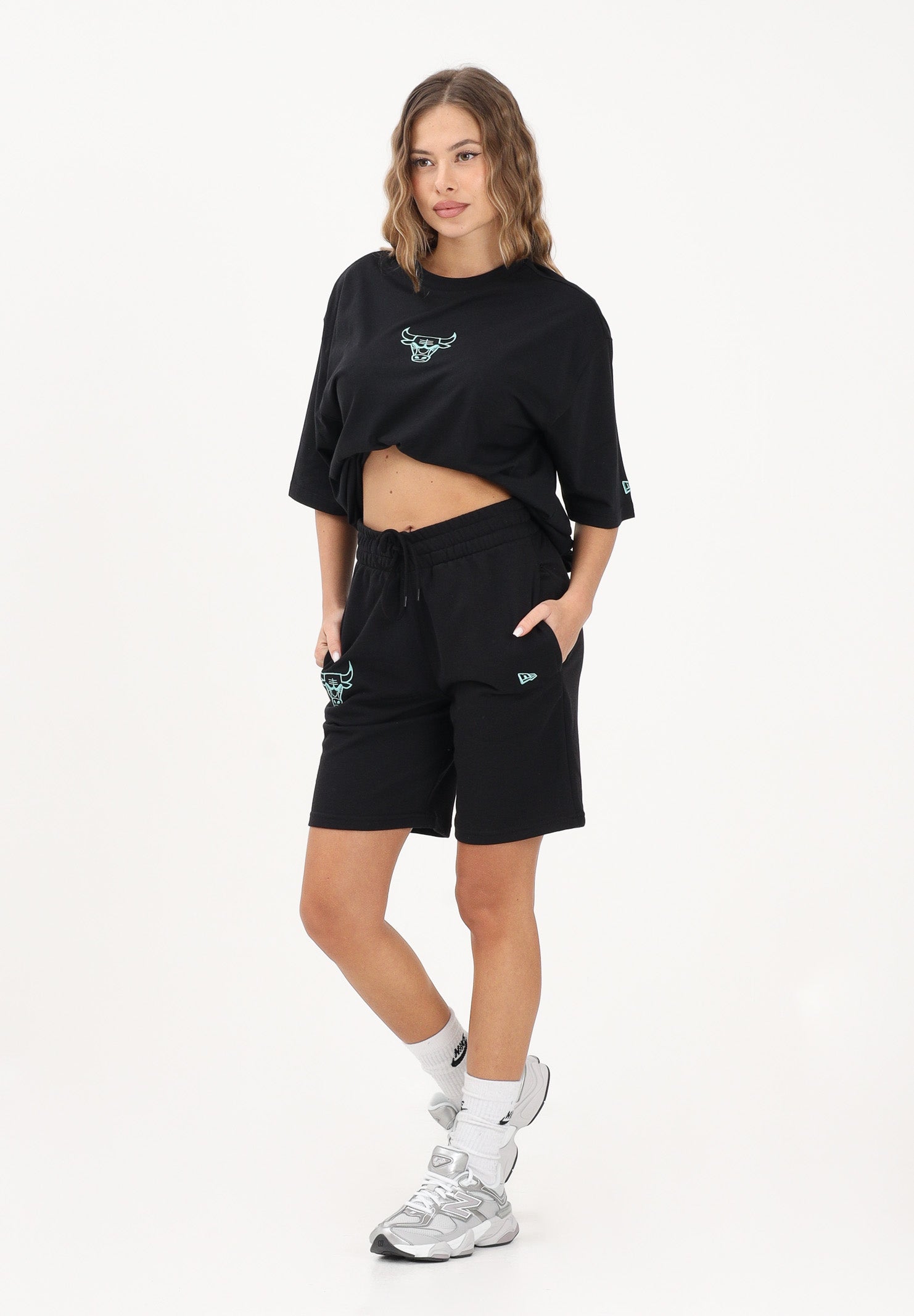 NEW ERA Shorts sportivo Chicago Bulls NBA League Essential nero per uomo e donna 60771520 . NEW ERA