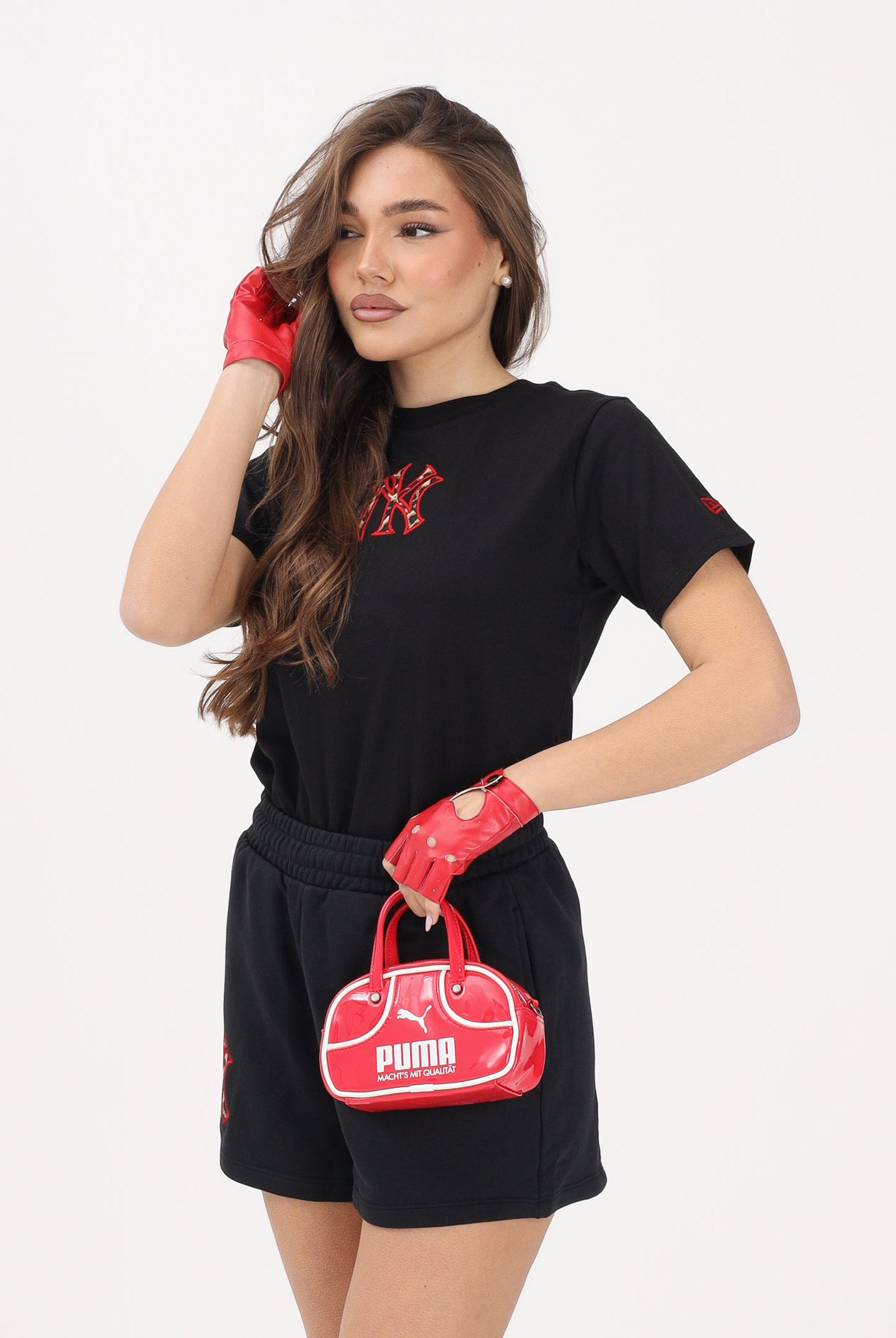 NEW ERA T-shirt a manica corta New York Yankees MLB Infill nera da donna 60771612 . NEW ERA
