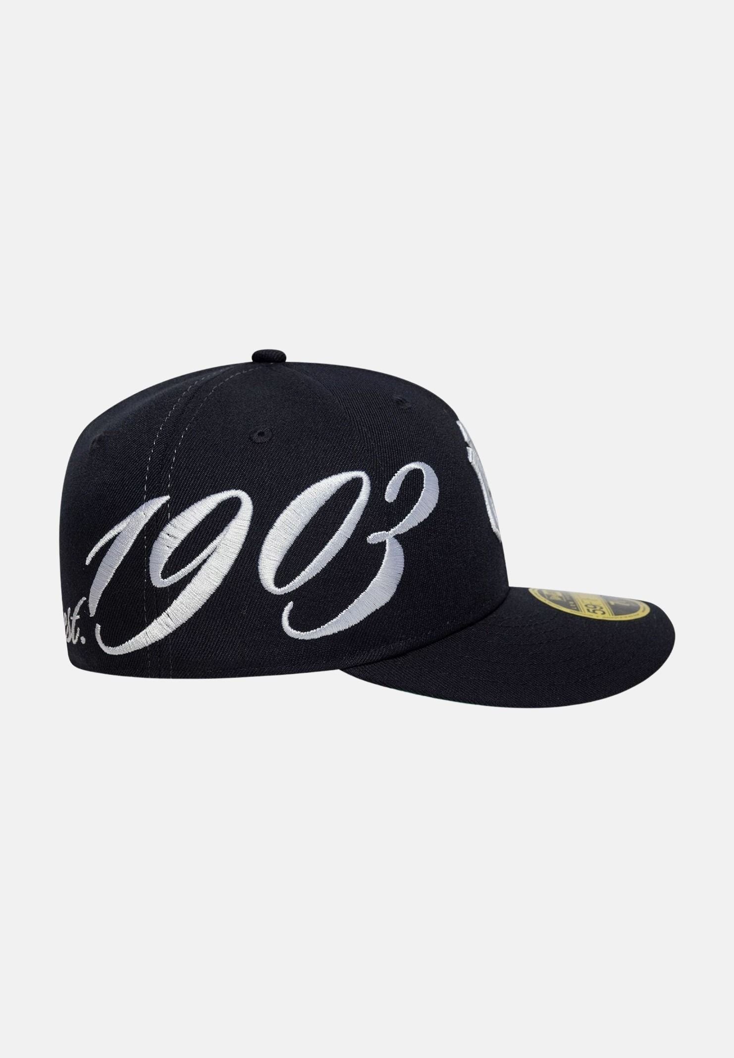 NEW ERA Cappello con visiera 59FIFTY Fitted Low Profile New York Yankees MLB Est Script blu da uomo 60771833 . NEW ERA
