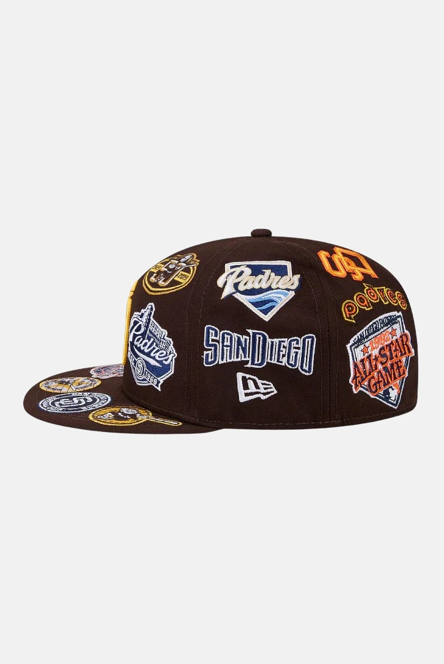 NEW ERA Cappello con visiera San Diego Padres All Over 59 FIFTY Fitted marrone per uomo 60803401 . NEW ERA