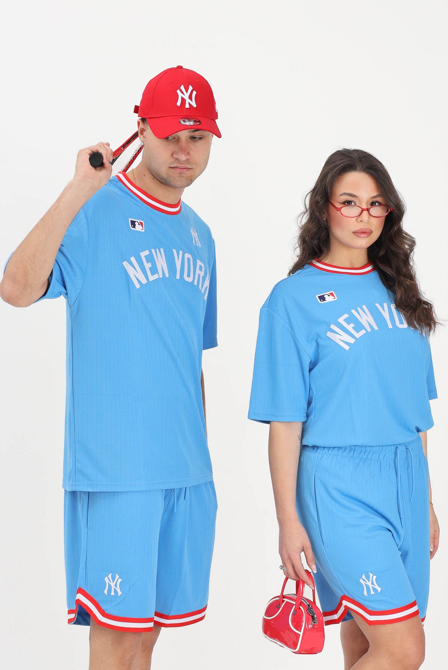 NEW ERA T-shirt a manica corta Oversized New York Yankees MLB Arch azzurra per uomo e donna 60856155 . NEW ERA