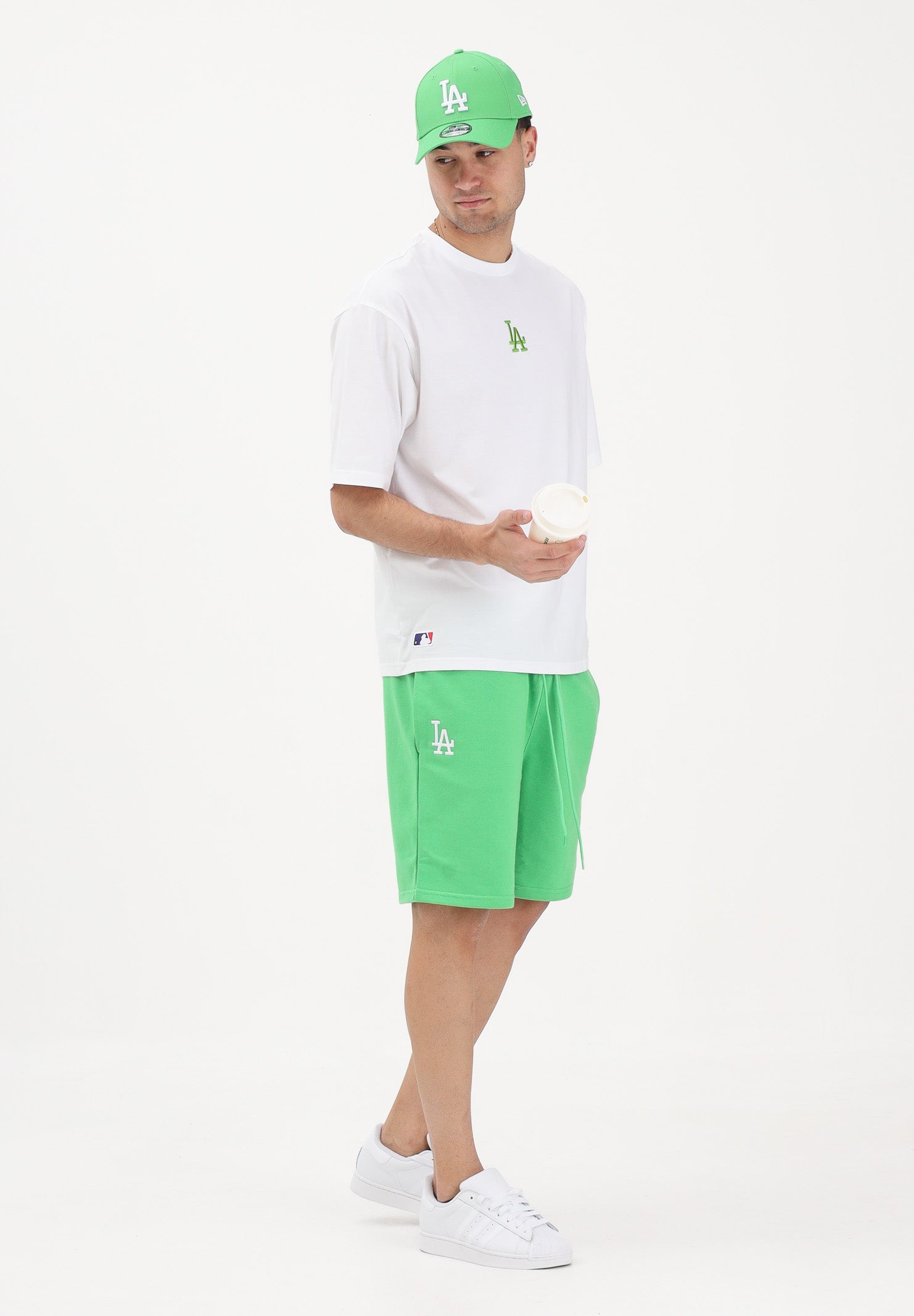 NEW ERA Shorts sportivo LA Dodgers MLB League Essential verde per uomo e donna 60856156 . NEW ERA