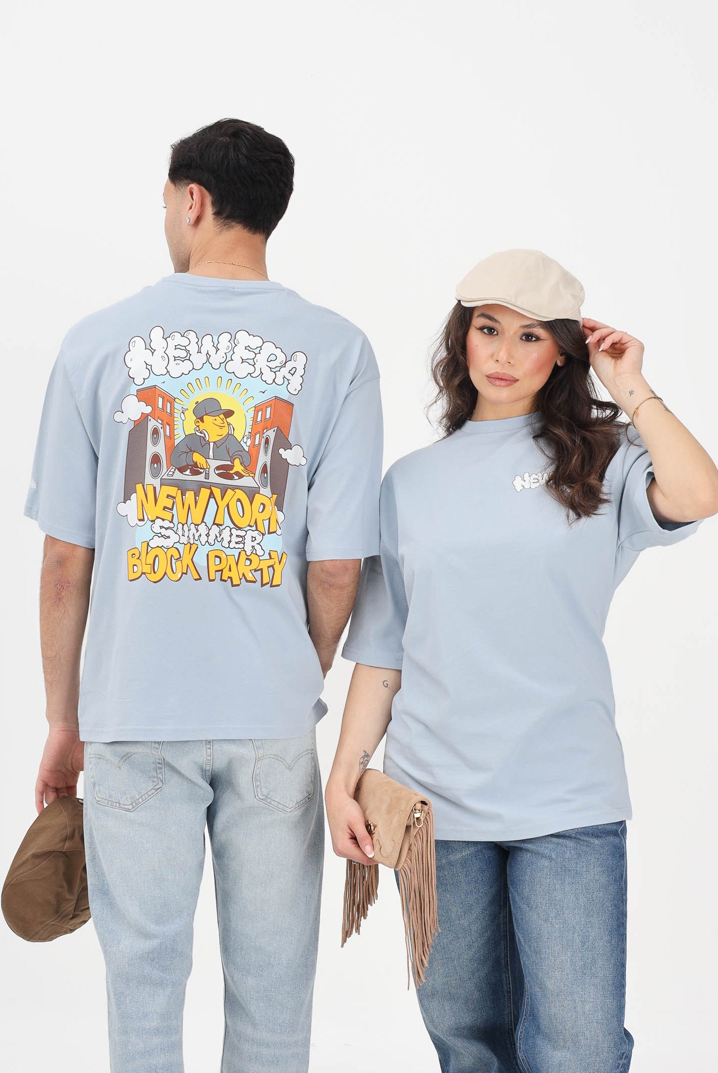 NEW ERA T-shirt a manica corta Oversized New Era Fun Block Party Graphic azzurra per uomo e donna 60856210 . NEW ERA