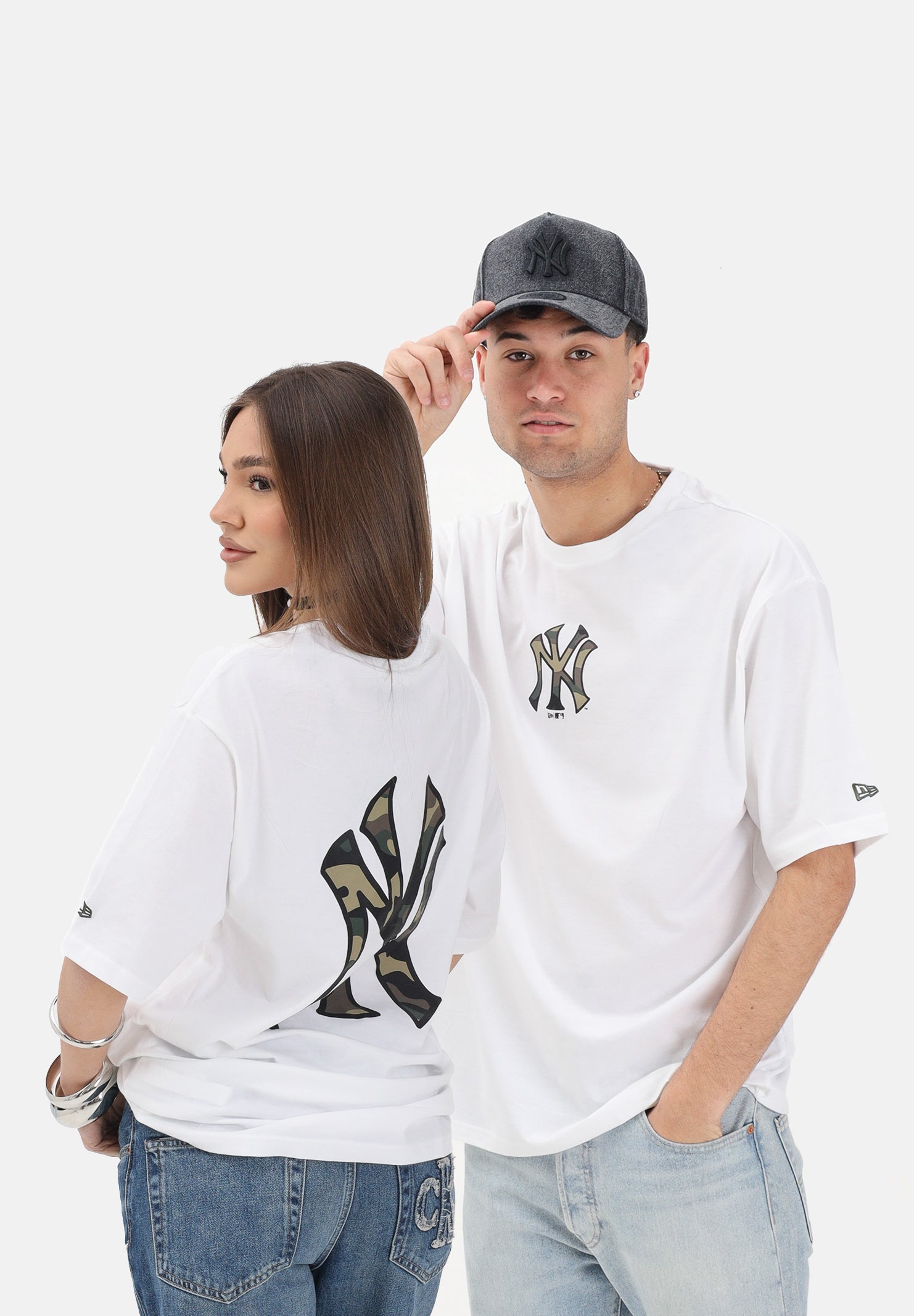 NEW ERA T-shirt a manica corta Oversized New York Yankees MLB Infill bianca per uomo e donna 60856215 . NEW ERA