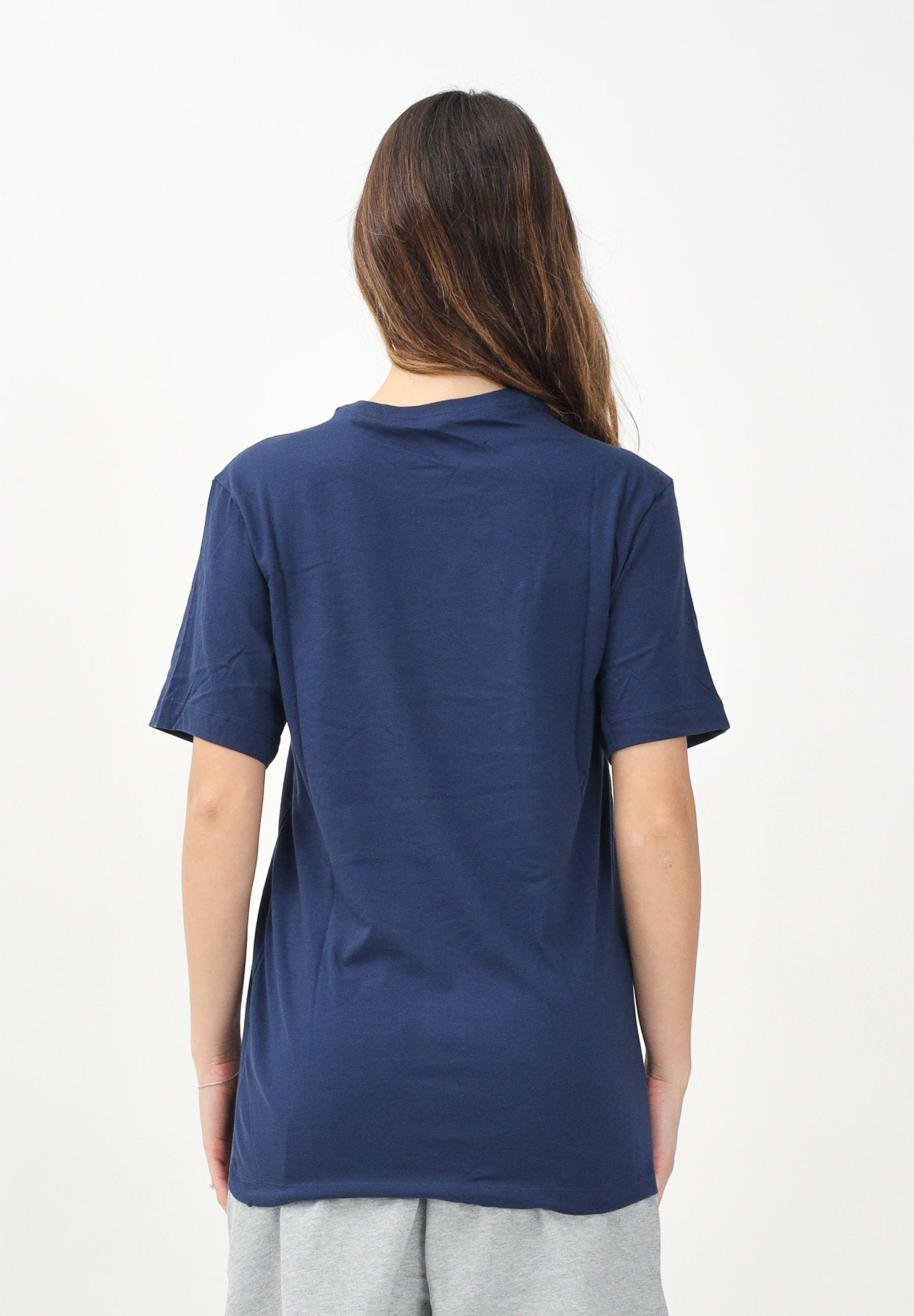 NIKE T-shirt a manica corta Nike Sportswear Club blu per uomo e donna AR4997 410 NIKE