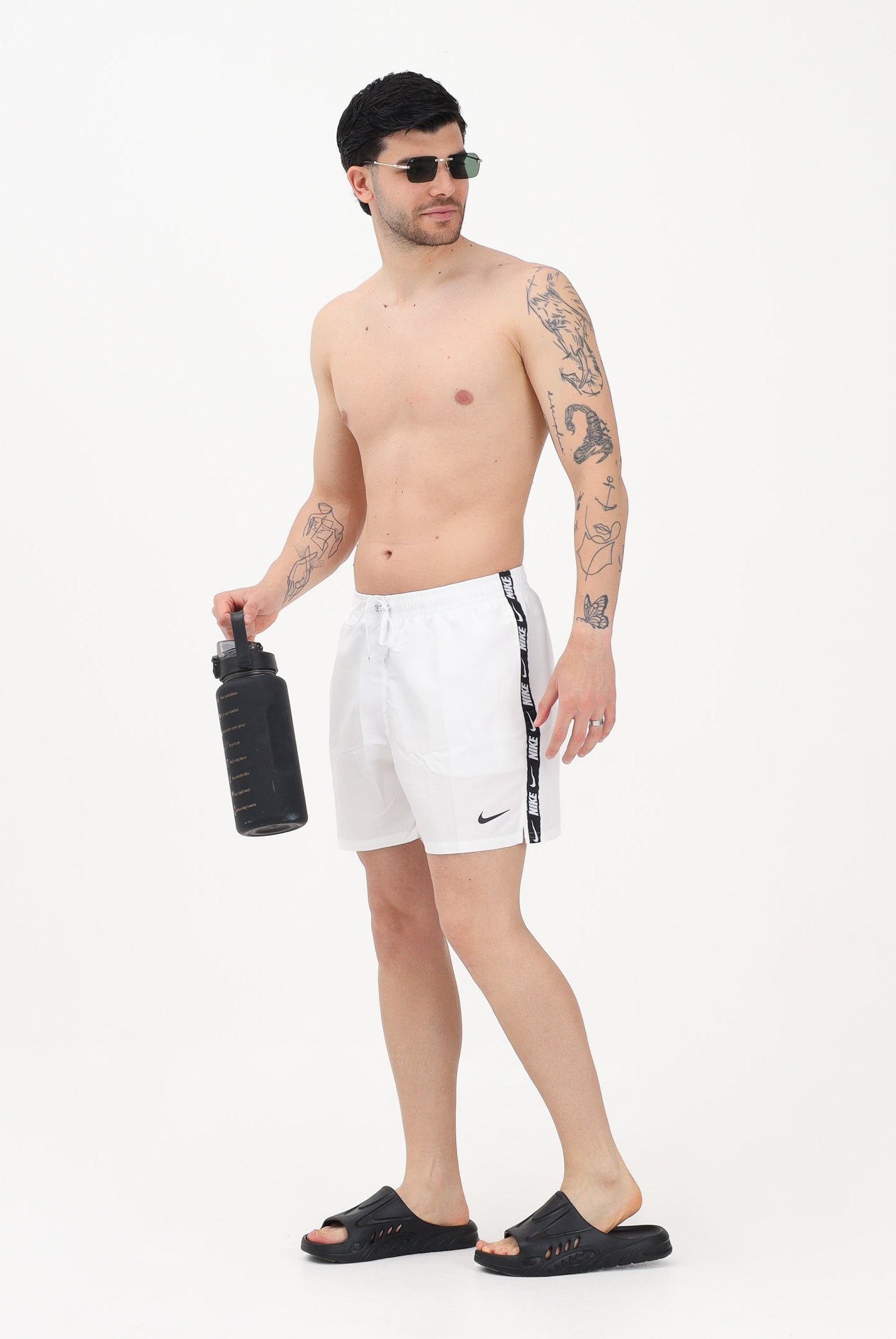 NIKE Shorts mare bianco da uomo con banda laterale logata NESSG555 100 NIKE