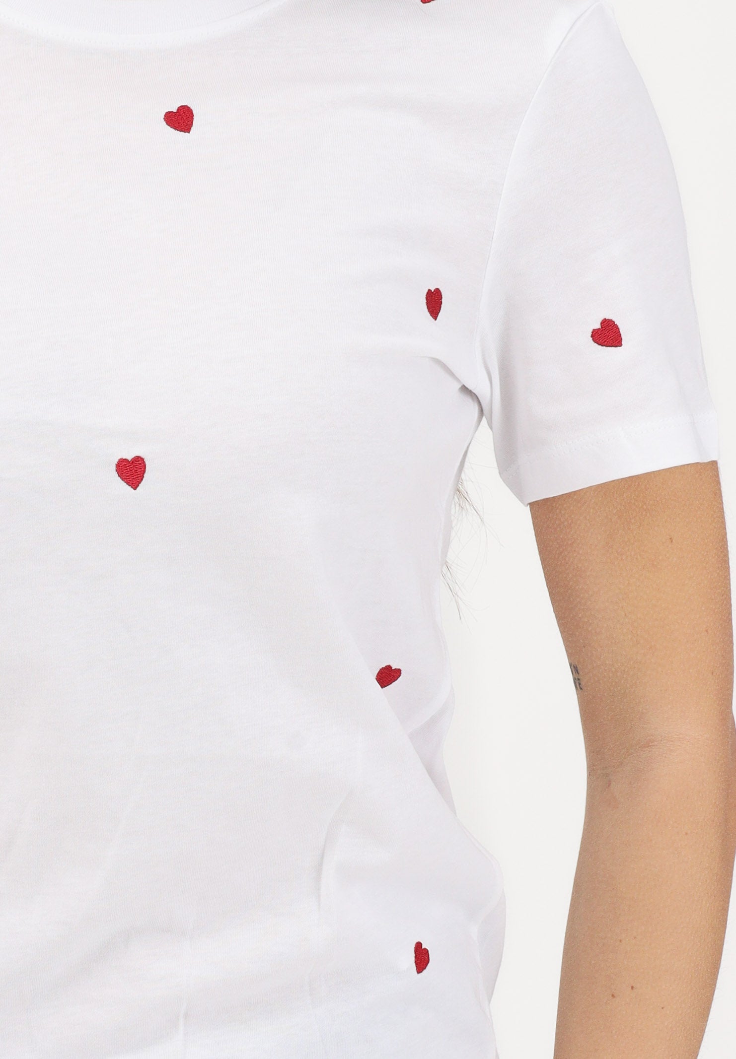 ONLY T-shirt a manica corta bianca da donna con ricamo cuori 15288473 BRWIHE ONLY