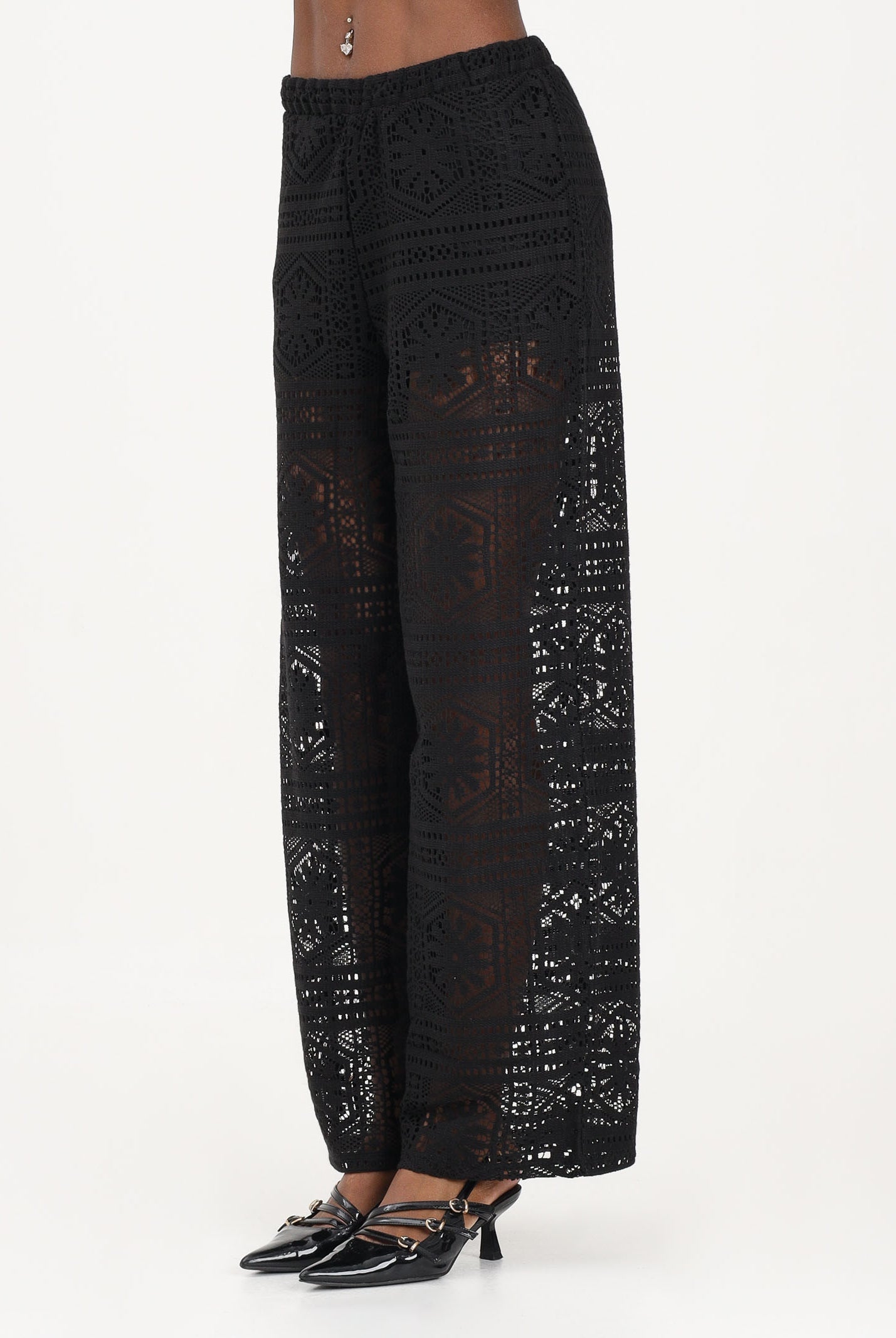 ONLY Pantalone nero da donna realizzato in raffinato tessuto pizzo lavorato 15372107 BL ONLY