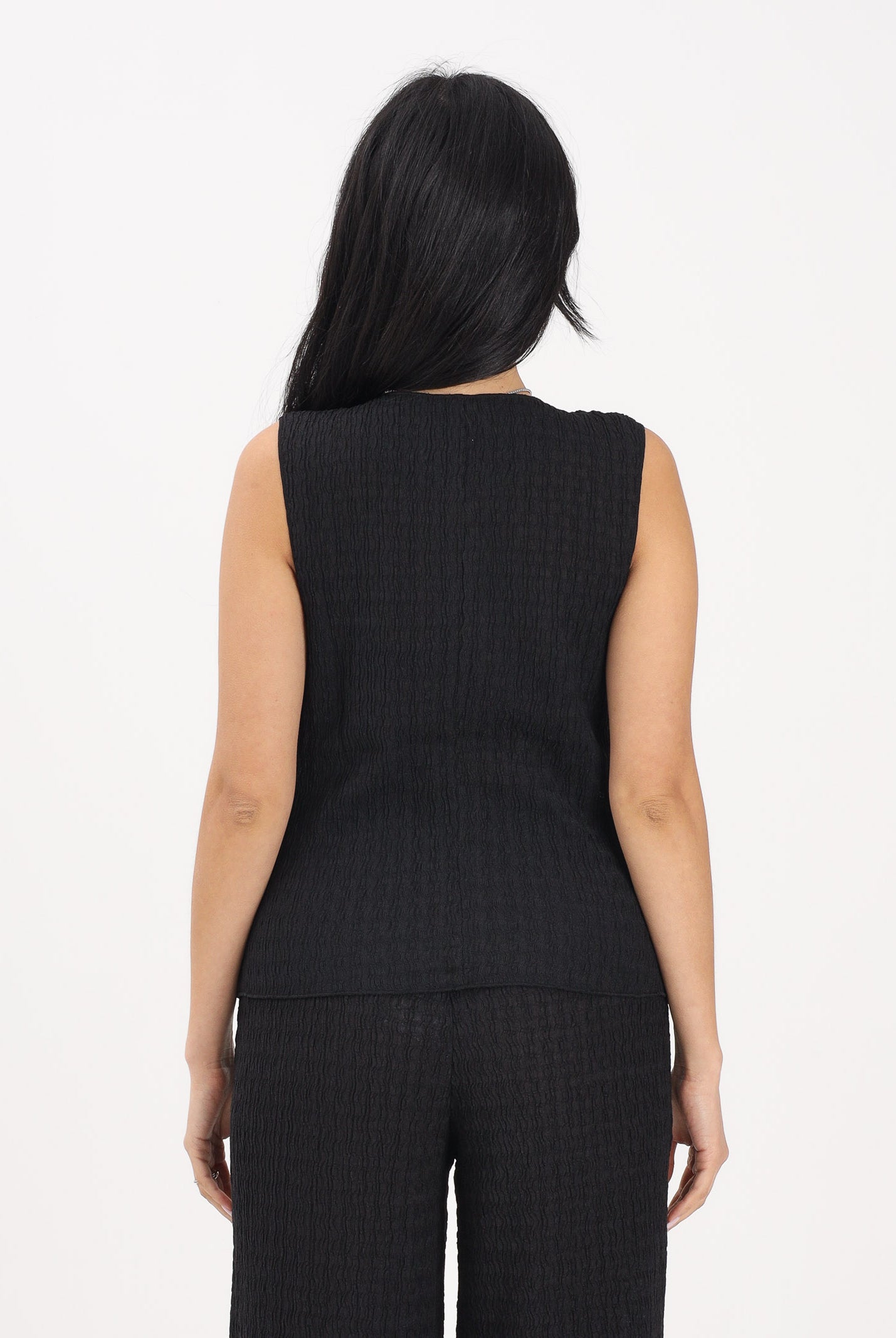 ONLY Canotta nera da donna in tessuto leggermente goffrato 15374601 BL ONLY