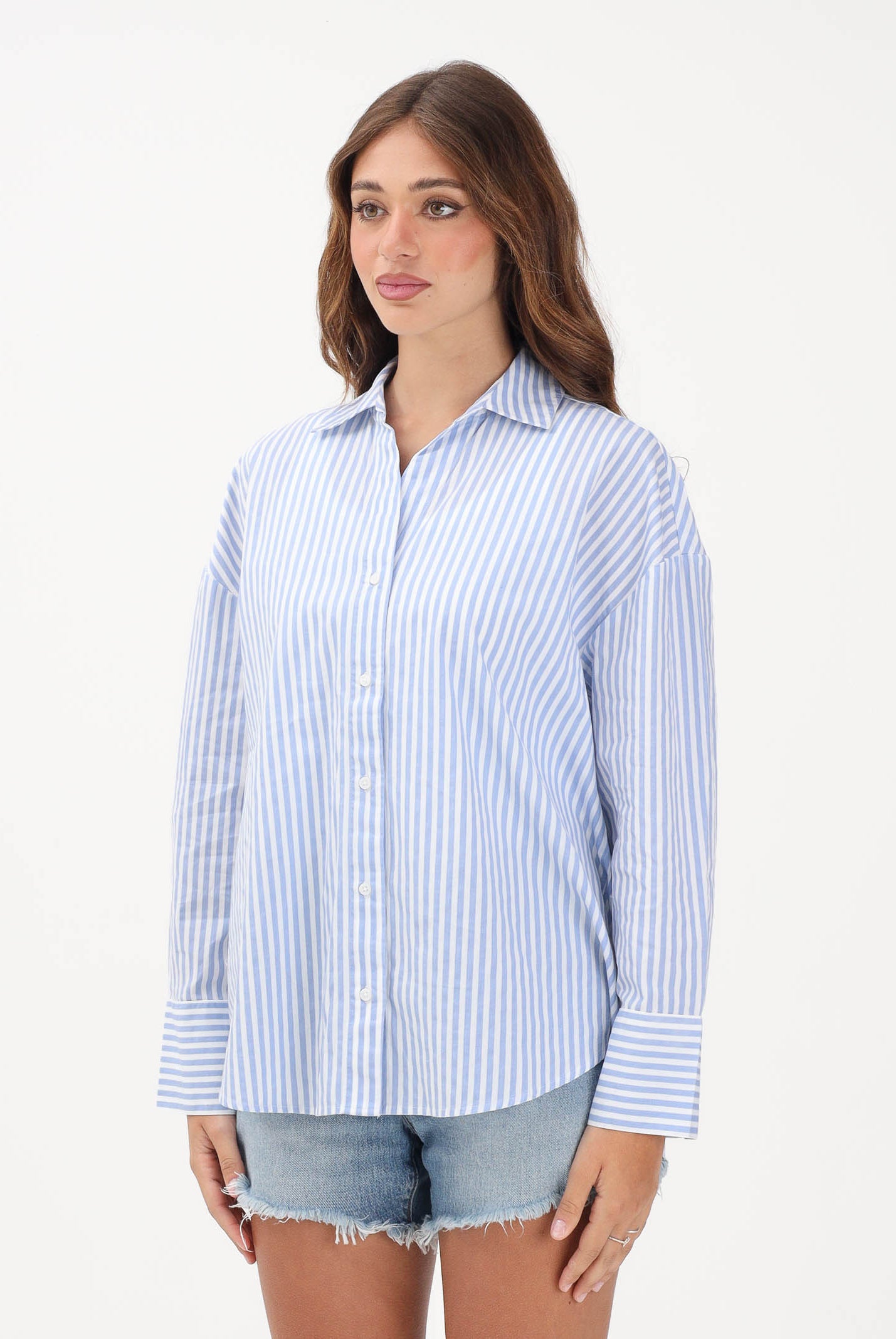 ONLY Camicia a manica lunga azzurra e bianca da donna con motivo a righe e ricamo sul retro 15375491 BRBL ONLY