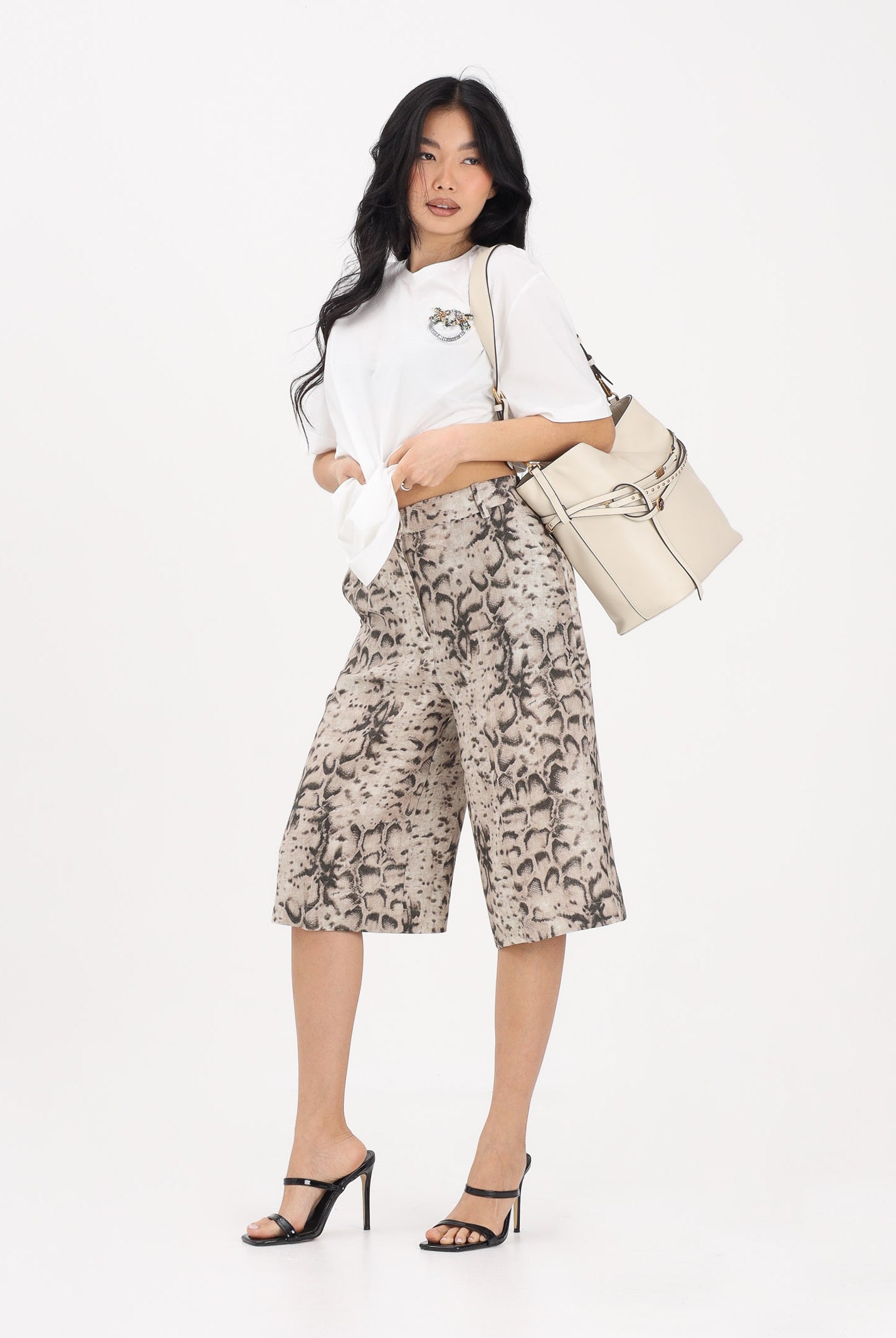 PINKO Bermuda beige da donna con stampa animalier 106870A3BL CZ9 PINKO