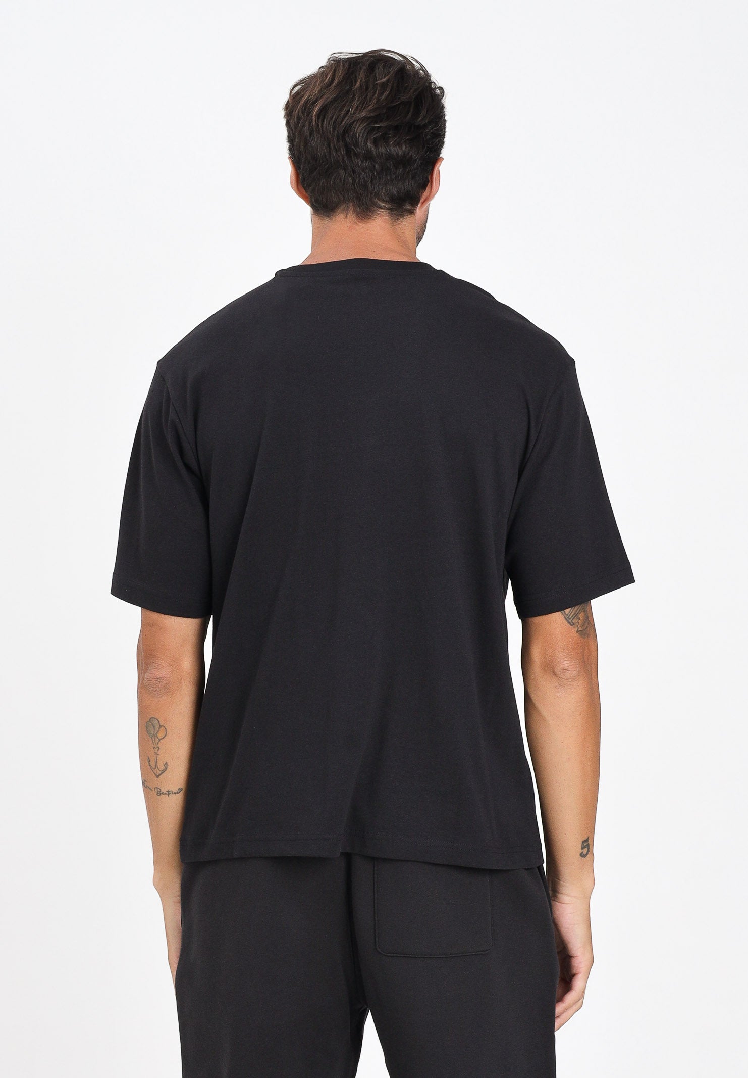 PUMA T-shirt a manica corta WARDROBE ESS nera da uomo 629645 01 PUMA