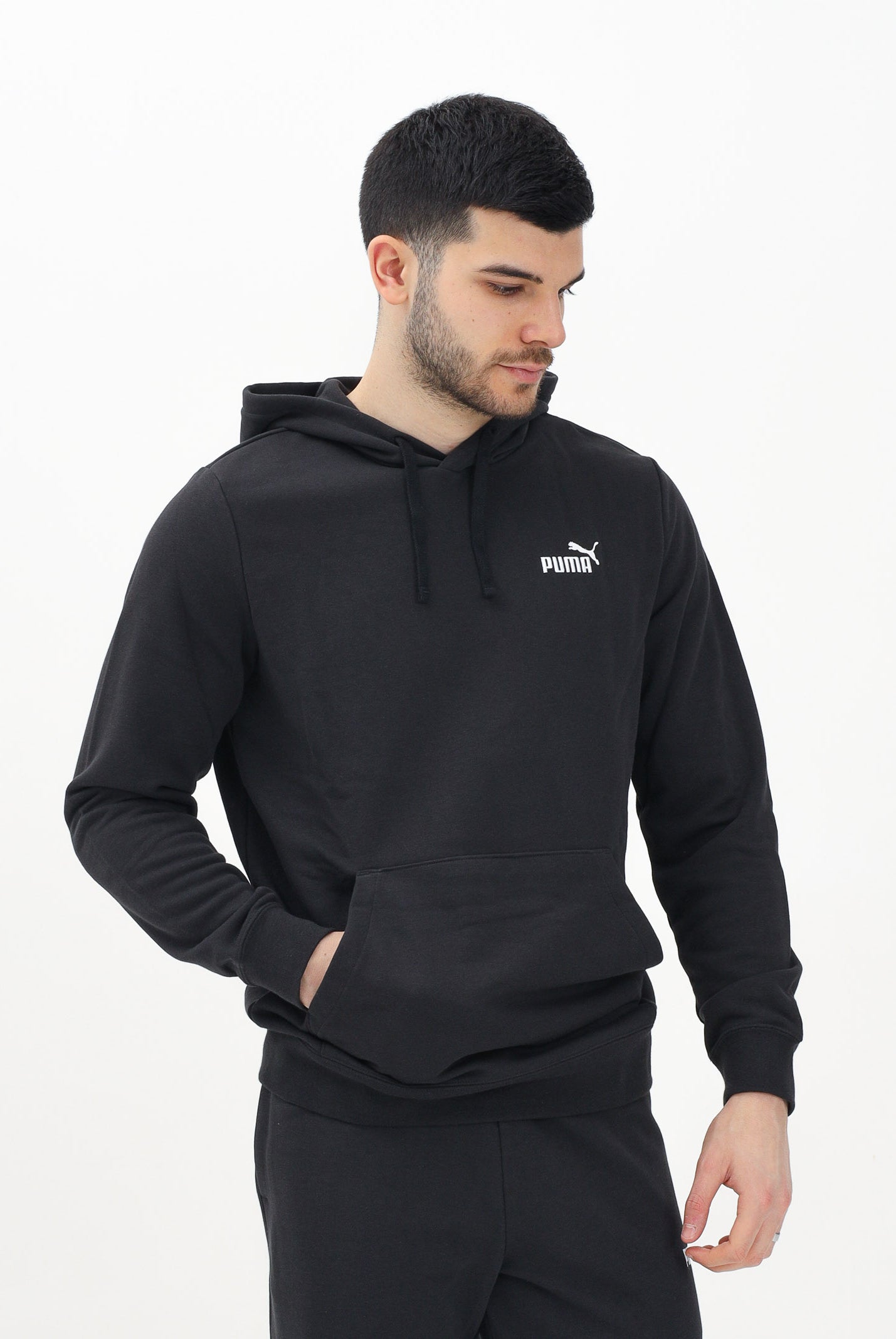 PUMA Felpa con cappuccio Essentials nera da uomo 682576 01 PUMA
