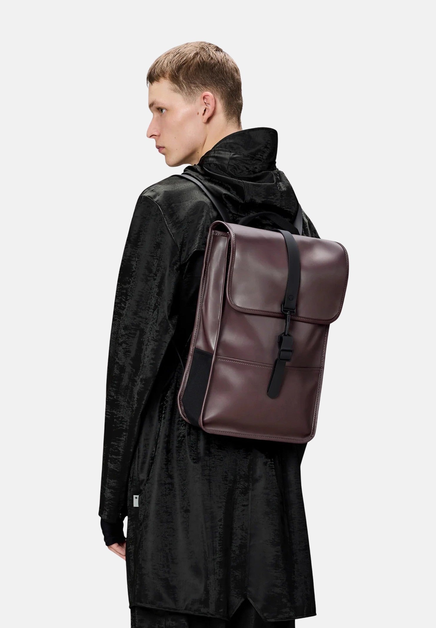 RAINS Zaino Puffed Backpack Mini bordeaux per uomo e donna RA13020 DEP RAINS