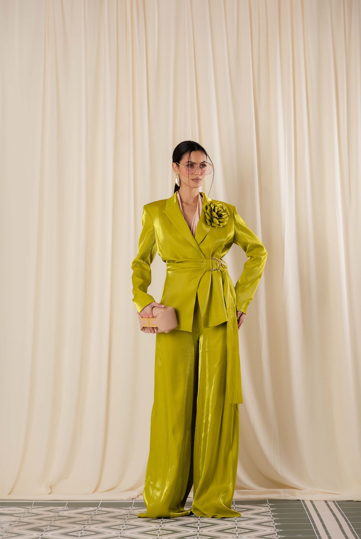 SHIT Giacca verde da donna con spilla fiore SH26007 AV SHIT