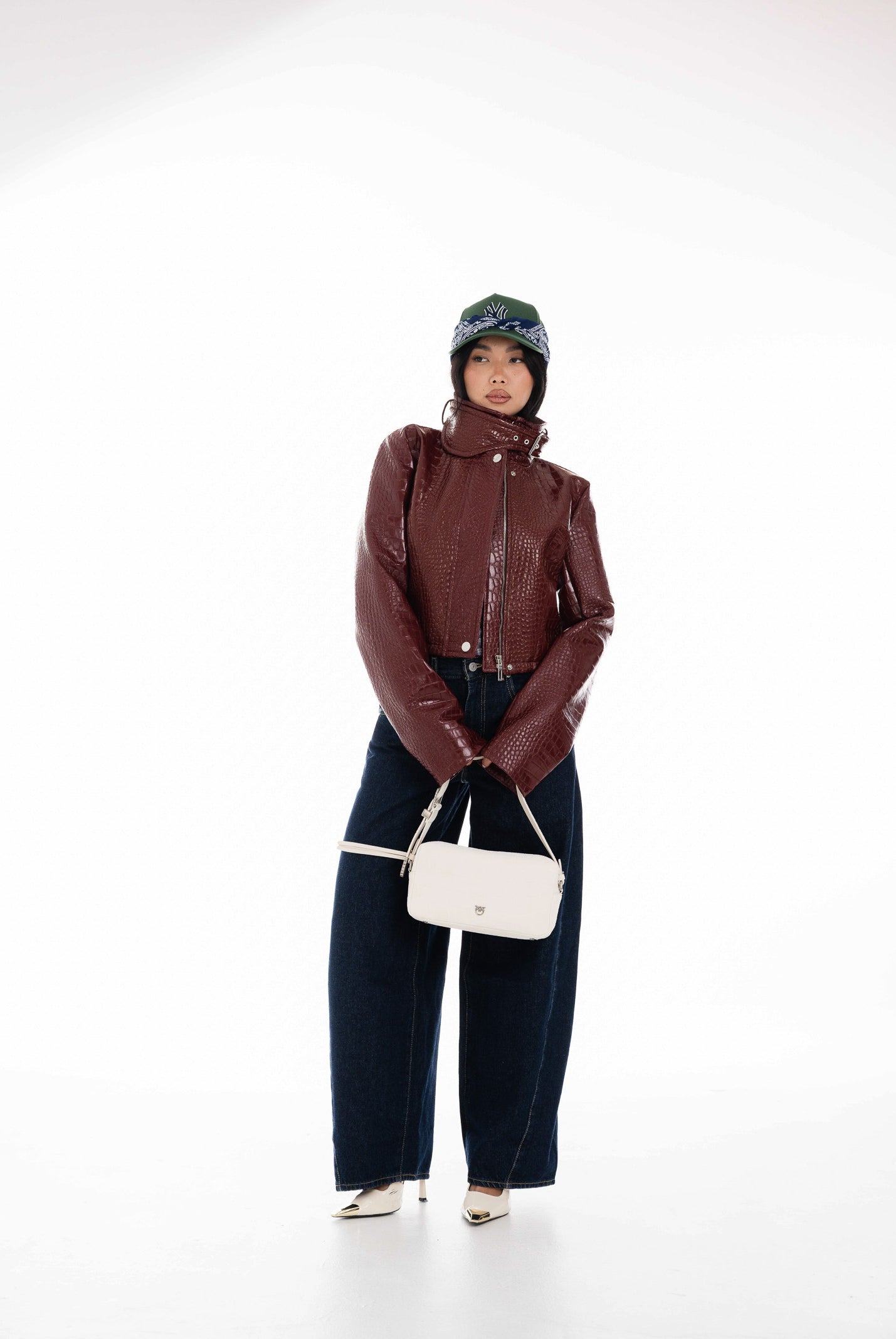 SPORTMAX Giubbotto corto SPXSULTANO bordeaux da donna in vernice con stampa alligatore 2612041081600 004 SPORTMAX