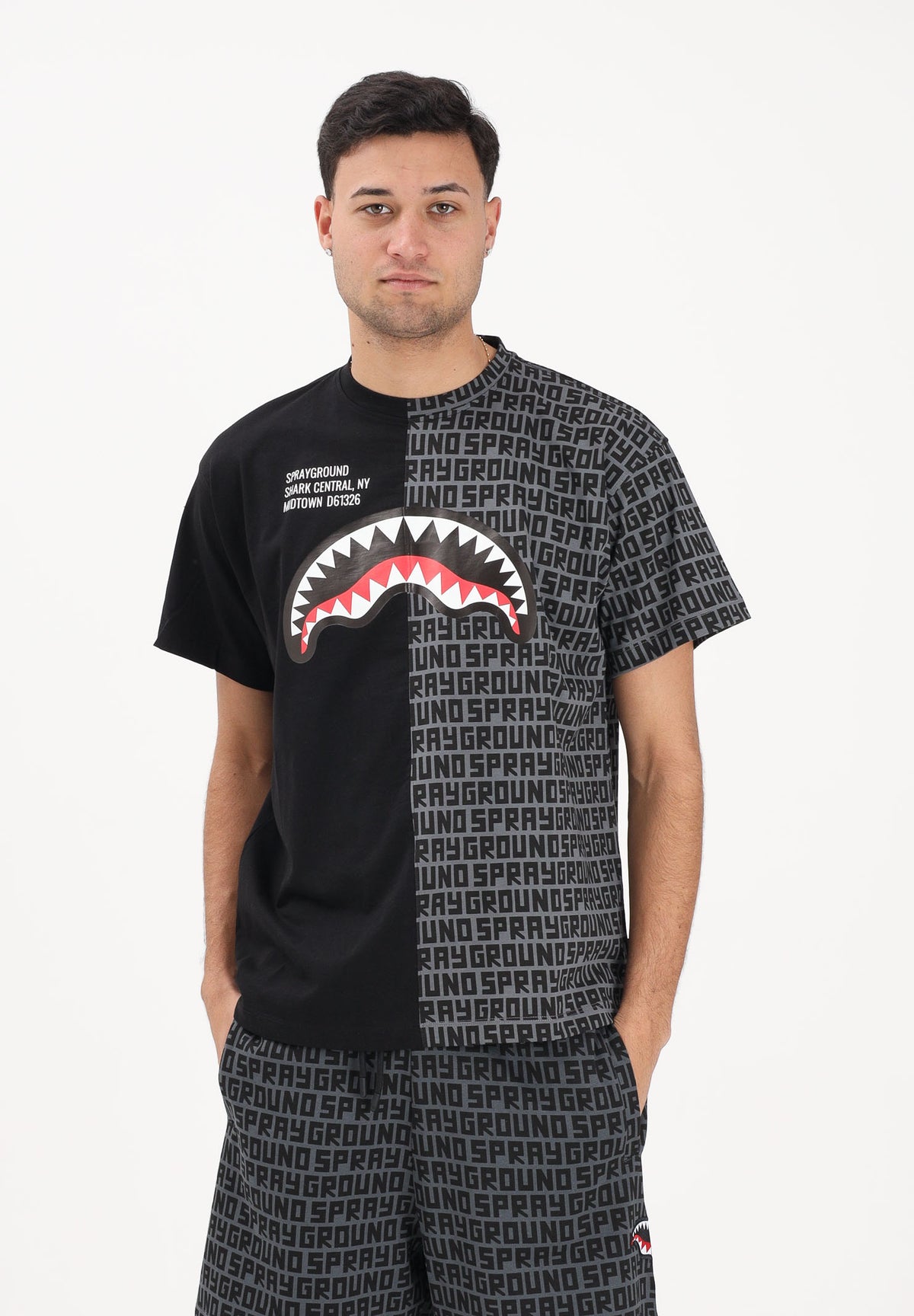 SPRAYGROUND T-shirt a manica corta grigia e nera da uomo SP851 . SPRAYGROUND