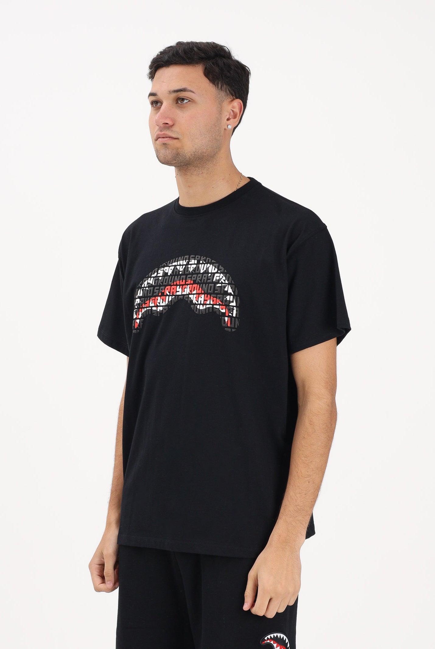 SPRAYGROUND T-shirt a manica corta nera da uomo con grafica frontale SP858BLK . SPRAYGROUND