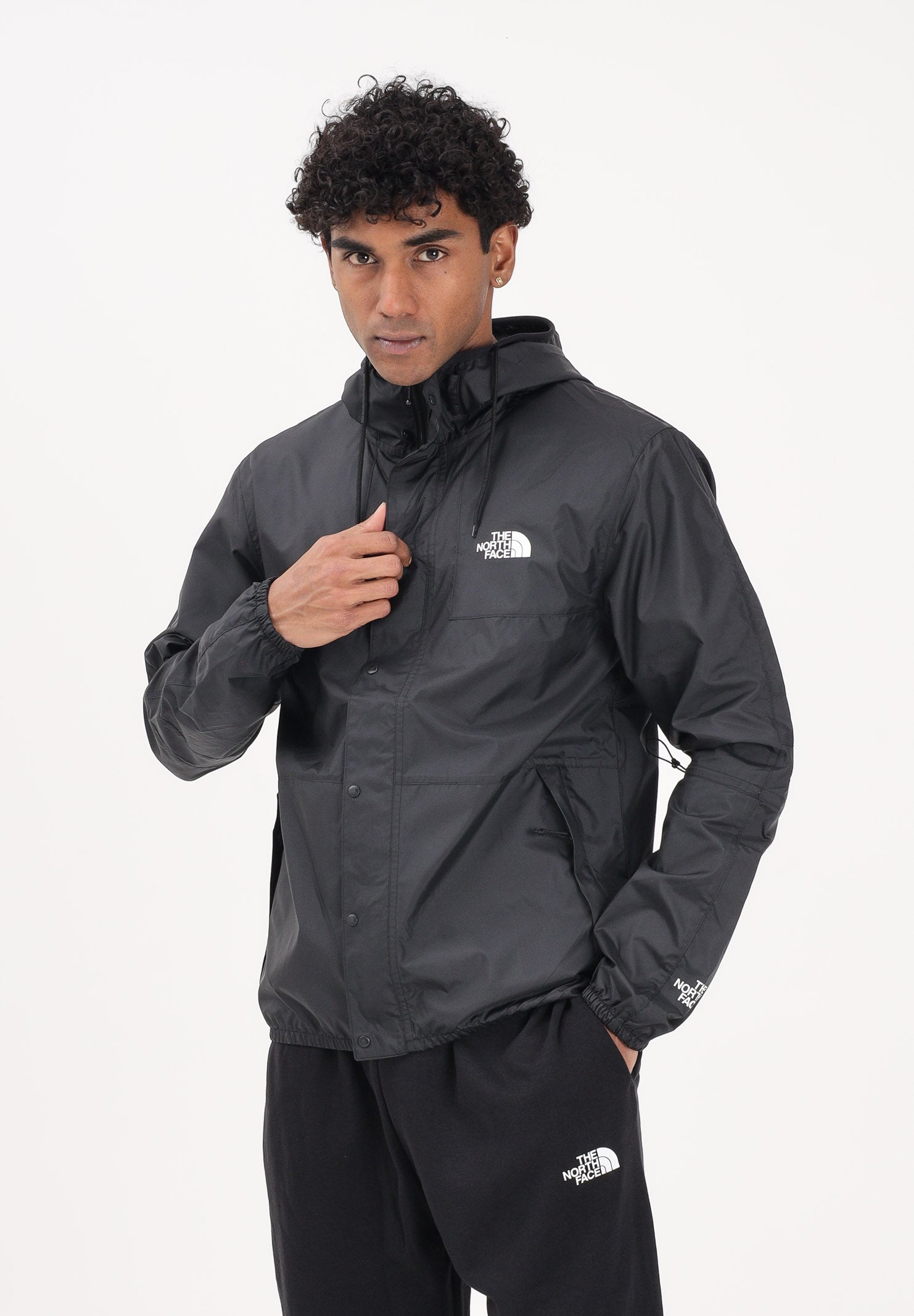 THE NORTH FACE Giacca a vento Seasonal Mountain Jacket nera da uomo NF0A5IG34H01 . THE NORTH FACE
