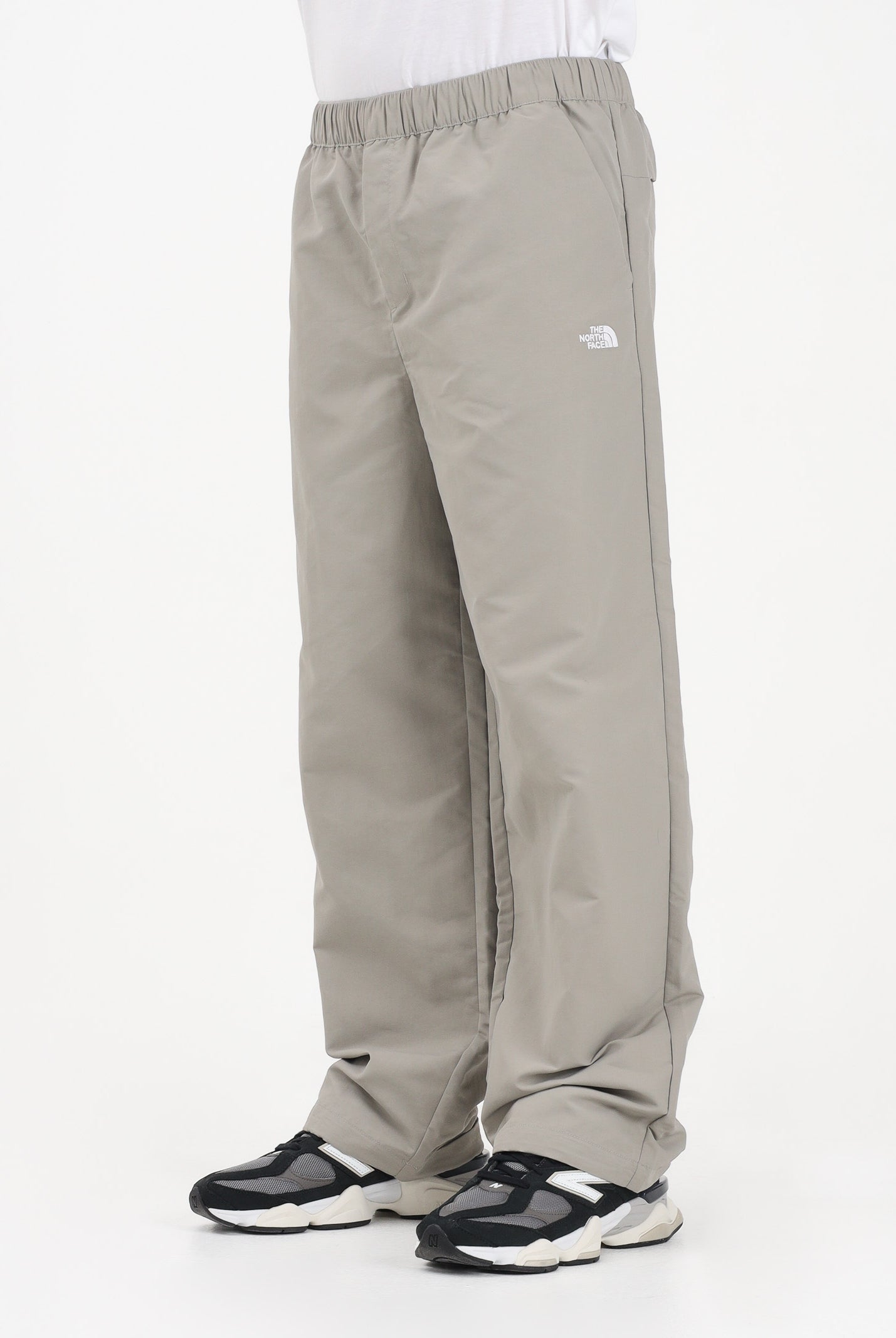 THE NORTH FACE Pantalone TNF Easy Wind beige da uomo NF0A8FBM2MB1 . THE NORTH FACE