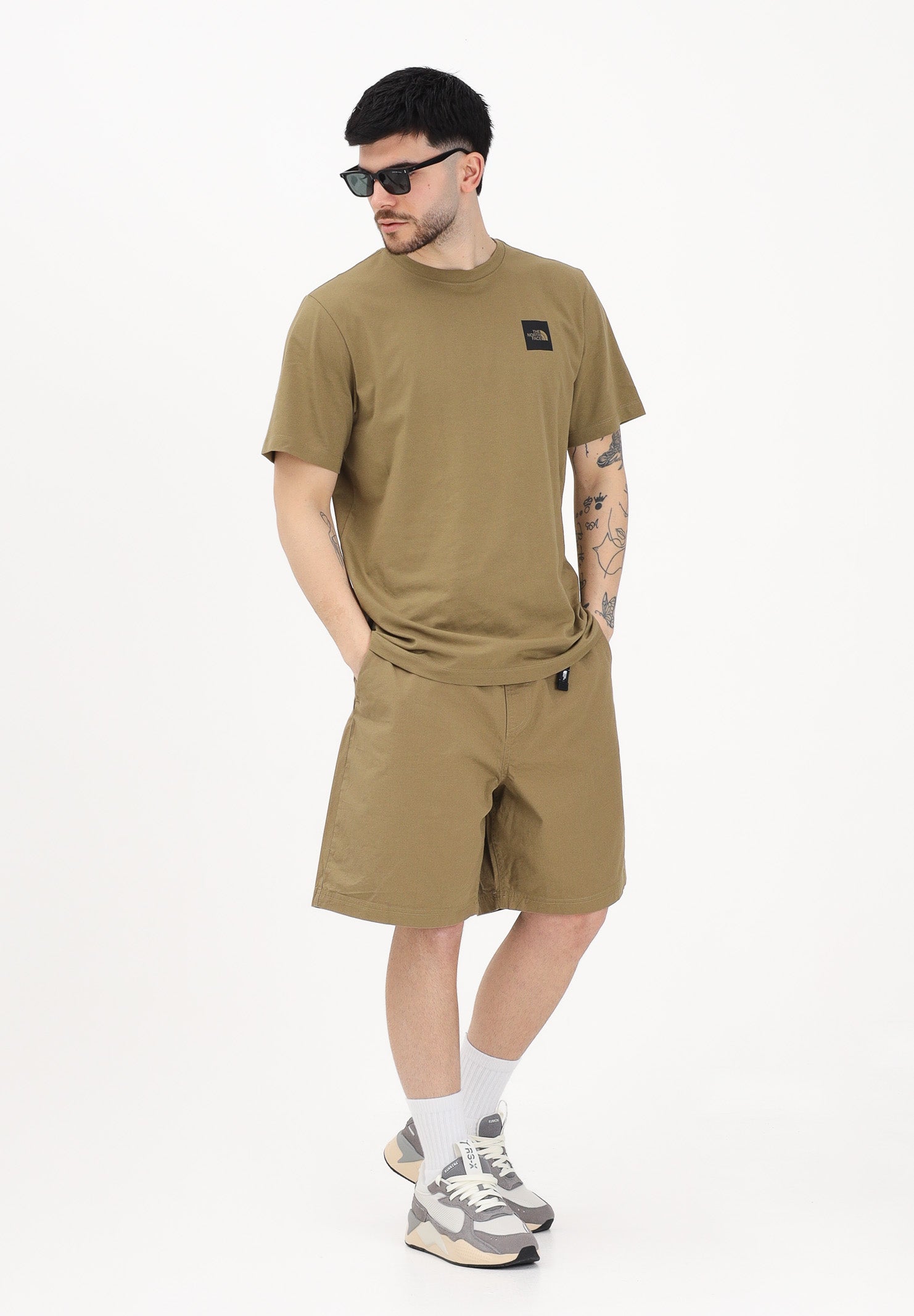 THE NORTH FACE Shorts Baggy Beta color kaki da uomo NF0A8G0A2EL1 . THE NORTH FACE