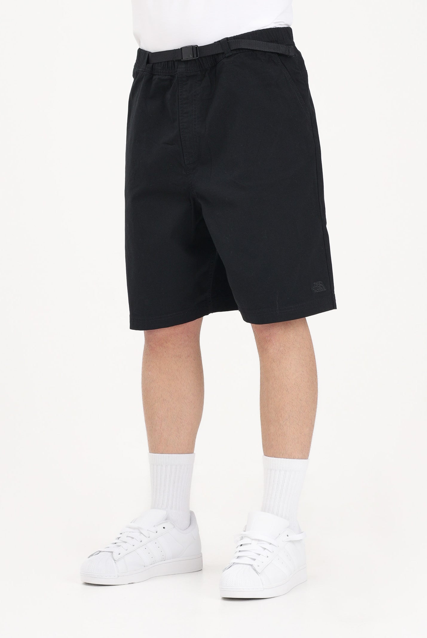 THE NORTH FACE Shorts Baggy Beta nero da uomo NF0A8G0AJK31 . THE NORTH FACE
