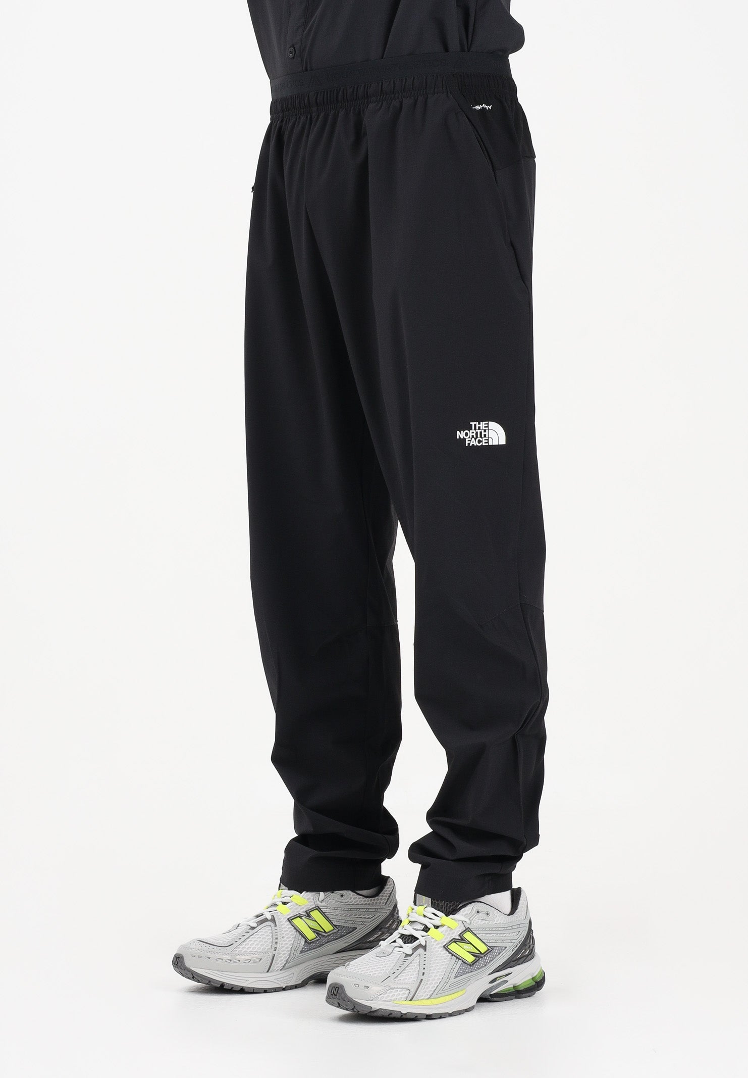 THE NORTH FACE Pantalone Mountain Athletics nero da uomo NF0A8G8FJK31 . THE NORTH FACE