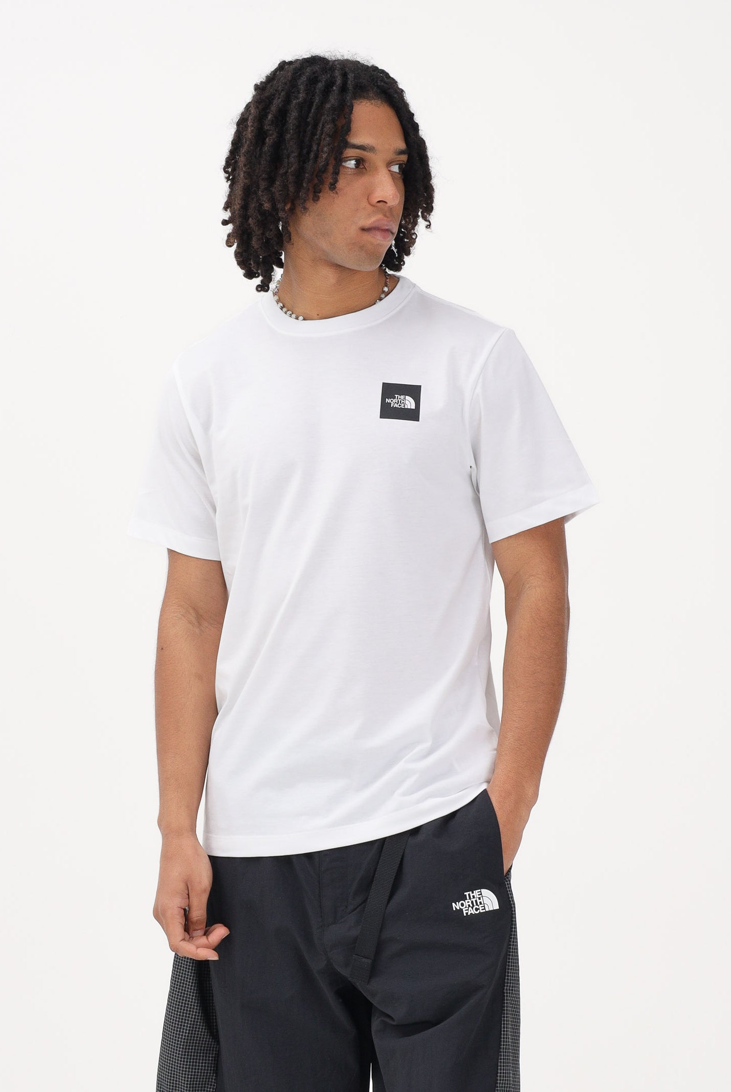 THE NORTH FACE T-shirt a manica corta Evolution Box Half Dome Regular bianca da uomo NF0A8G9CFN41 . THE NORTH FACE