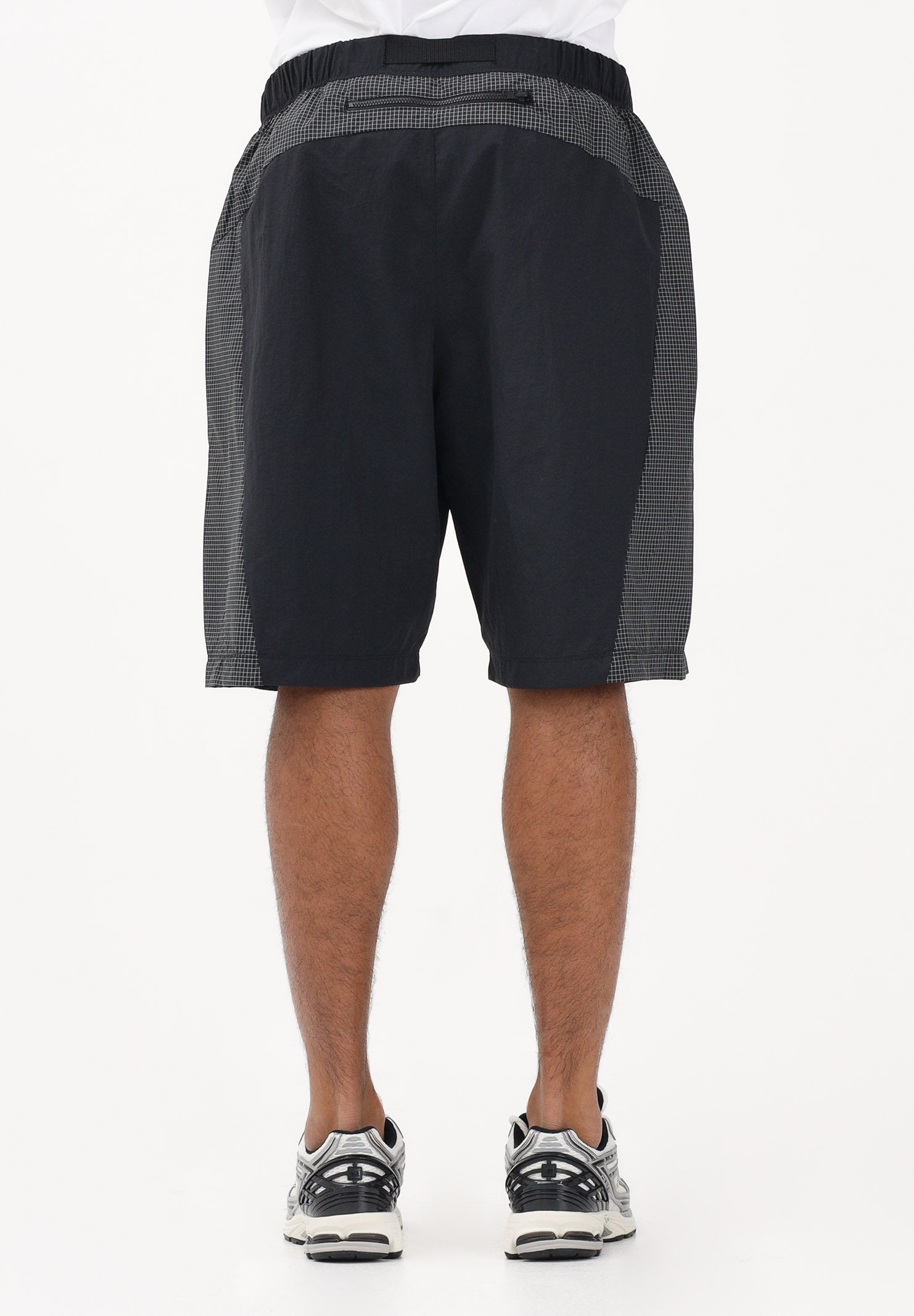 THE NORTH FACE Shorts sportivo NSE nero da uomo NF0A8GE5JK31 . THE NORTH FACE