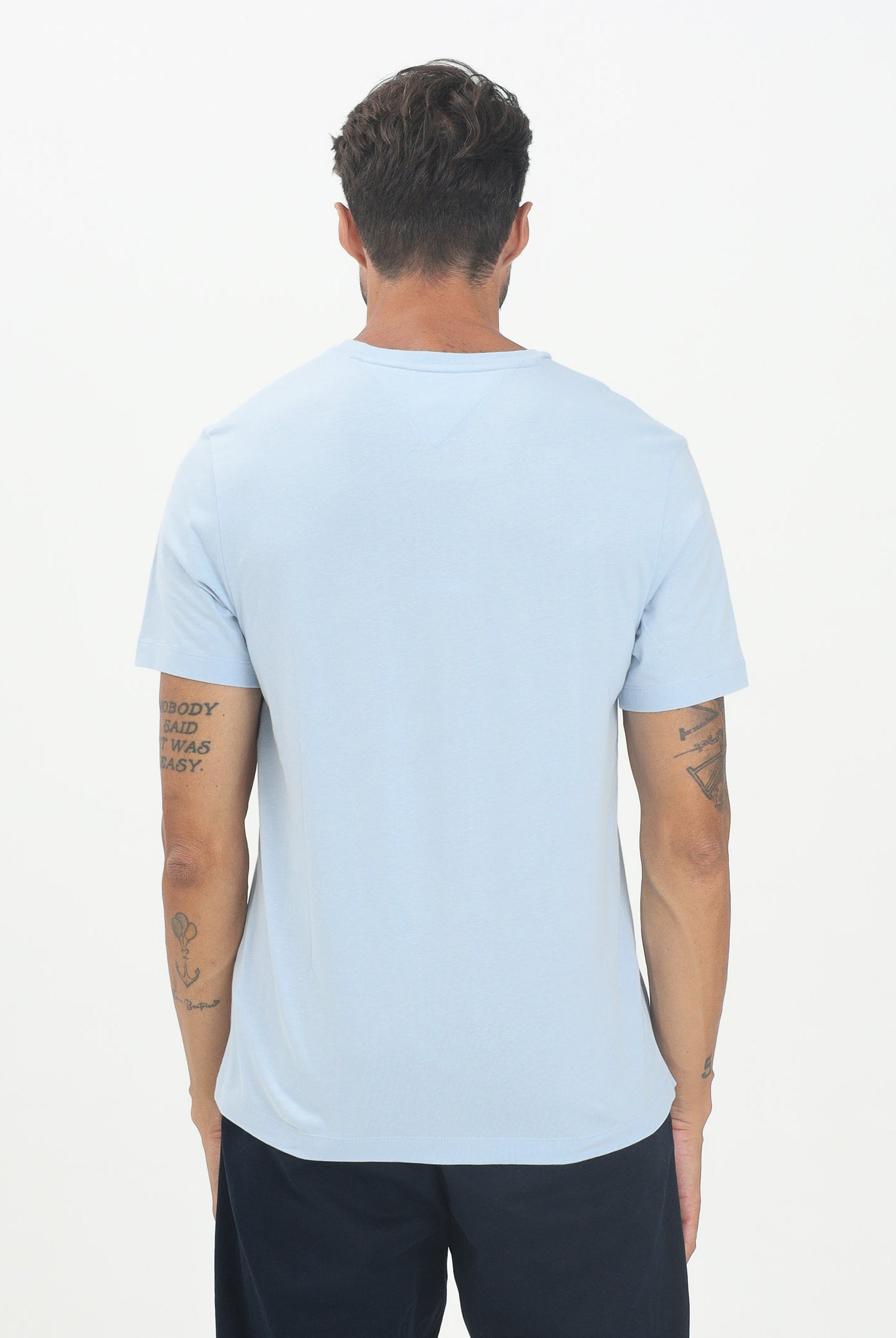 TOMMY HILFIGER T-shirt a manica corta celeste da uomo con logo MW0MW39995C1O . TOMMY HILFIGER