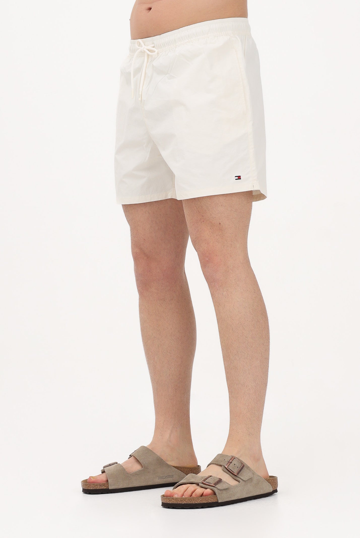 TOMMY HILFIGER Shorts mare panna da uomo con logo UM0UM03477 Z00 TOMMY HILFIGER
