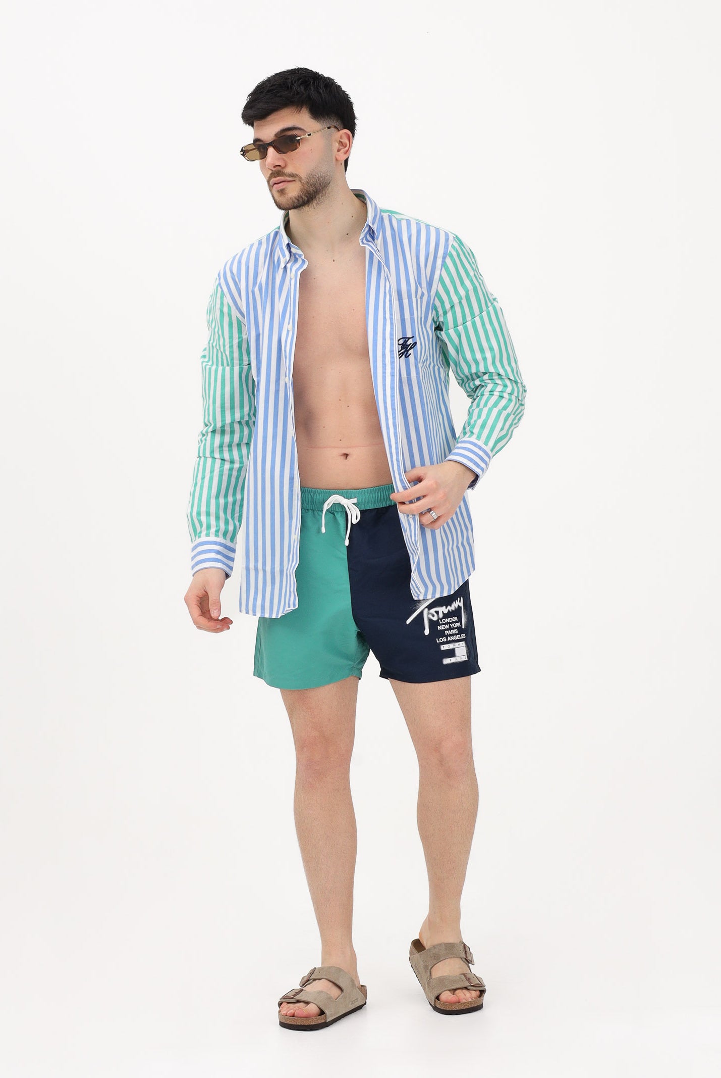 TOMMY HILFIGER Shorts mare blu e verde da uomo con logo stampato UM0UM03860 L5Y TOMMY HILFIGER