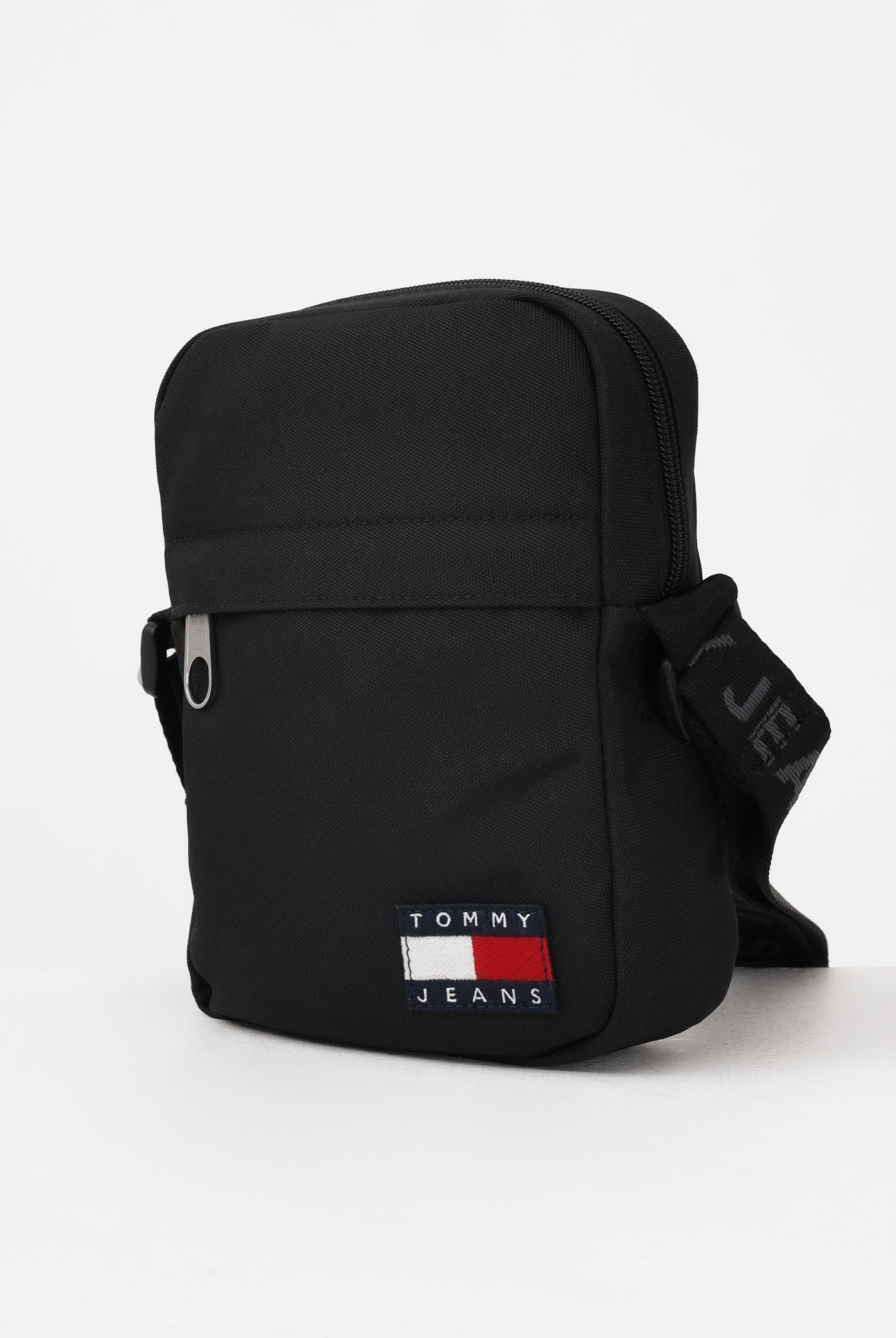 TOMMY JEANS Borsello Essential nero da uomo AM0AM13710 BDS TOMMY JEANS