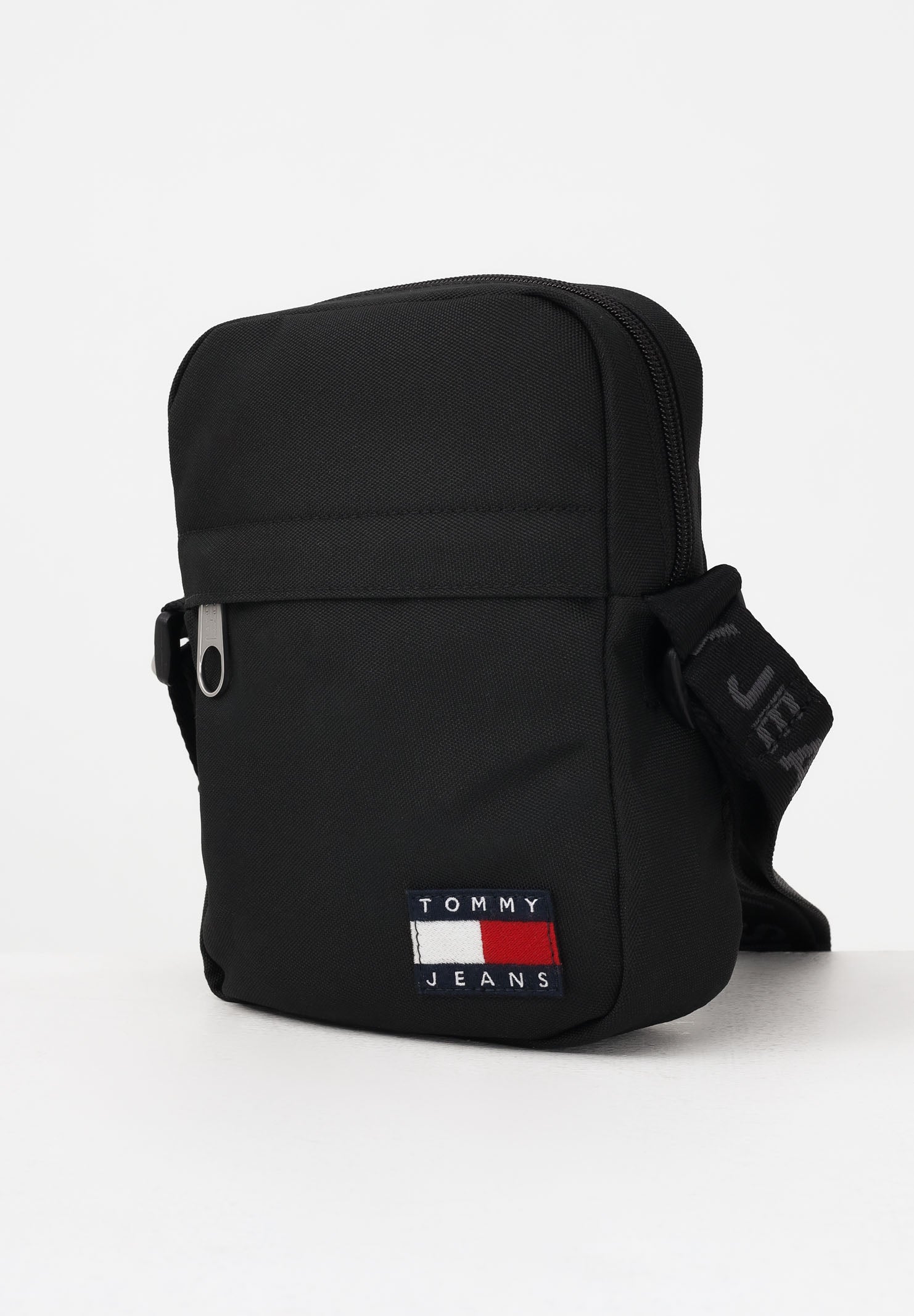 TOMMY JEANS Borsello Essential nero da uomo AM0AM13710 BDS TOMMY JEANS