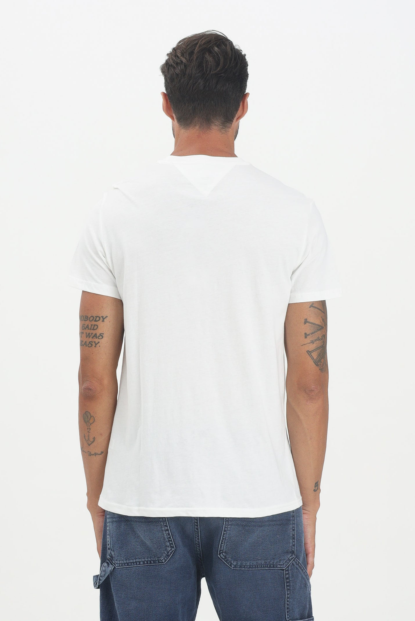 TOMMY JEANS T-shirt a manica corta bianca da uomo con logo DM0DM21780 YBL TOMMY JEANS