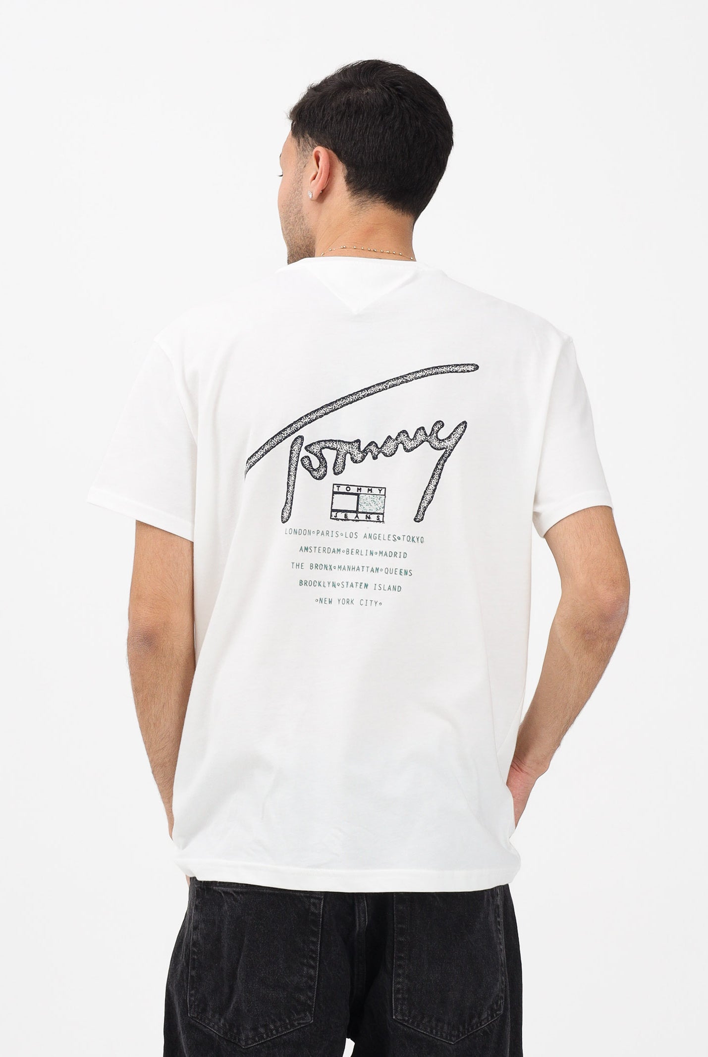 TOMMY JEANS T-shirt a manica corta Signature panna da uomo DM0DM22320 YBL TOMMY JEANS
