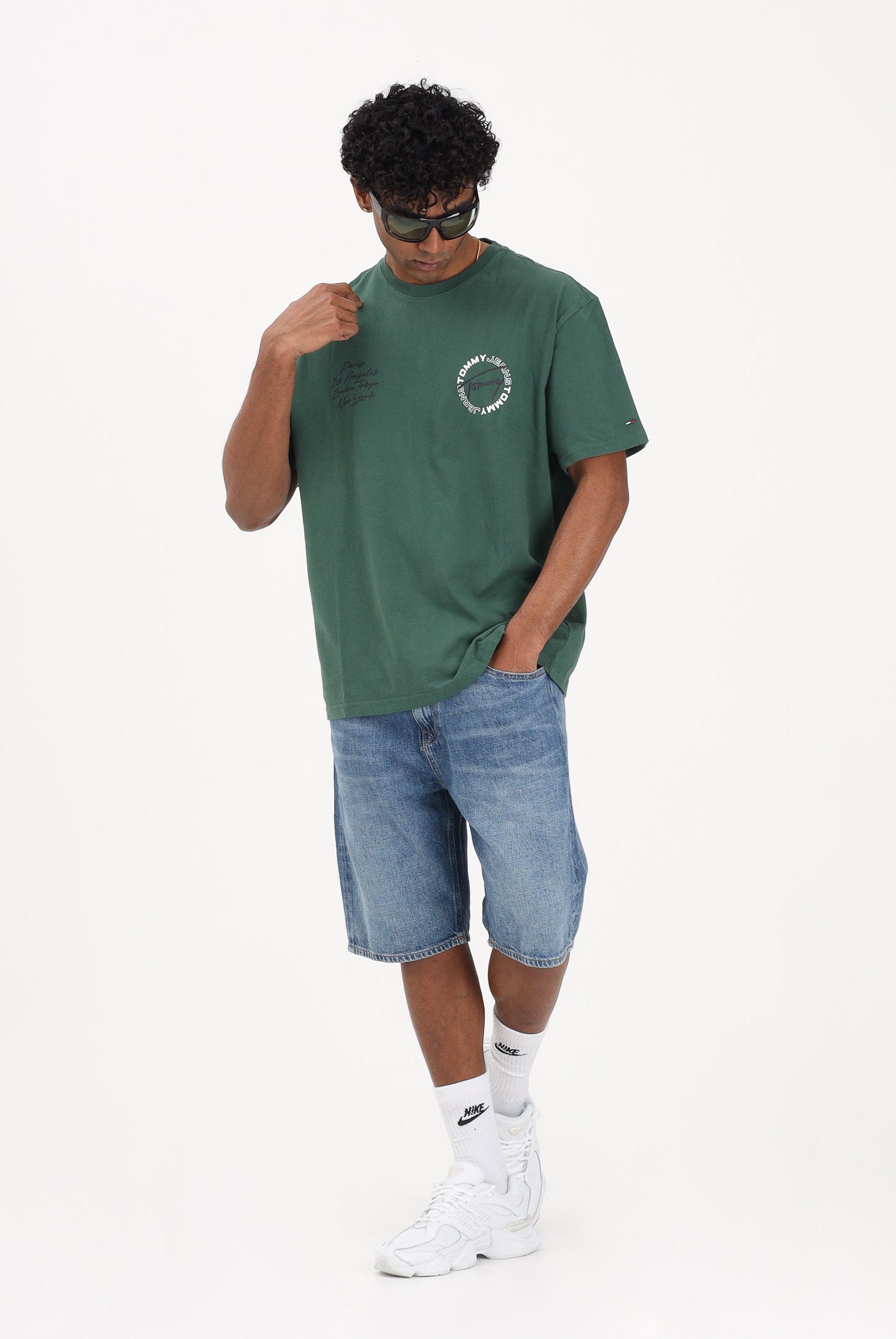 TOMMY JEANS T-shirt a manica corta verde da uomo con stampa sul retro DM0DM22535 MBL TOMMY JEANS