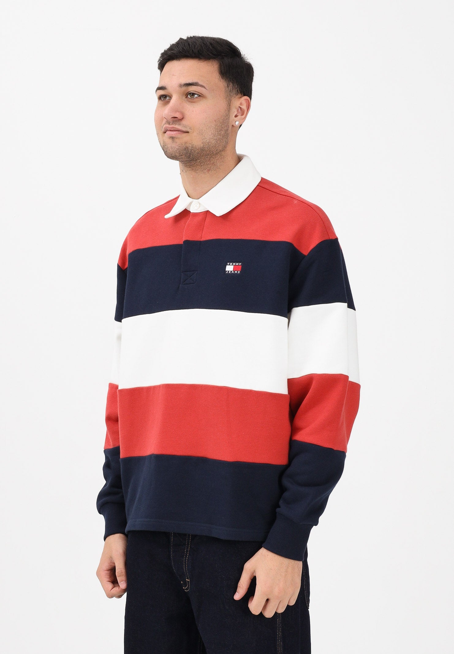 TOMMY JEANS Felpa stile polo da uomo con motivo a righe nei toni del rosso, panna e blu DM0DM22727 0A4 TOMMY JEANS