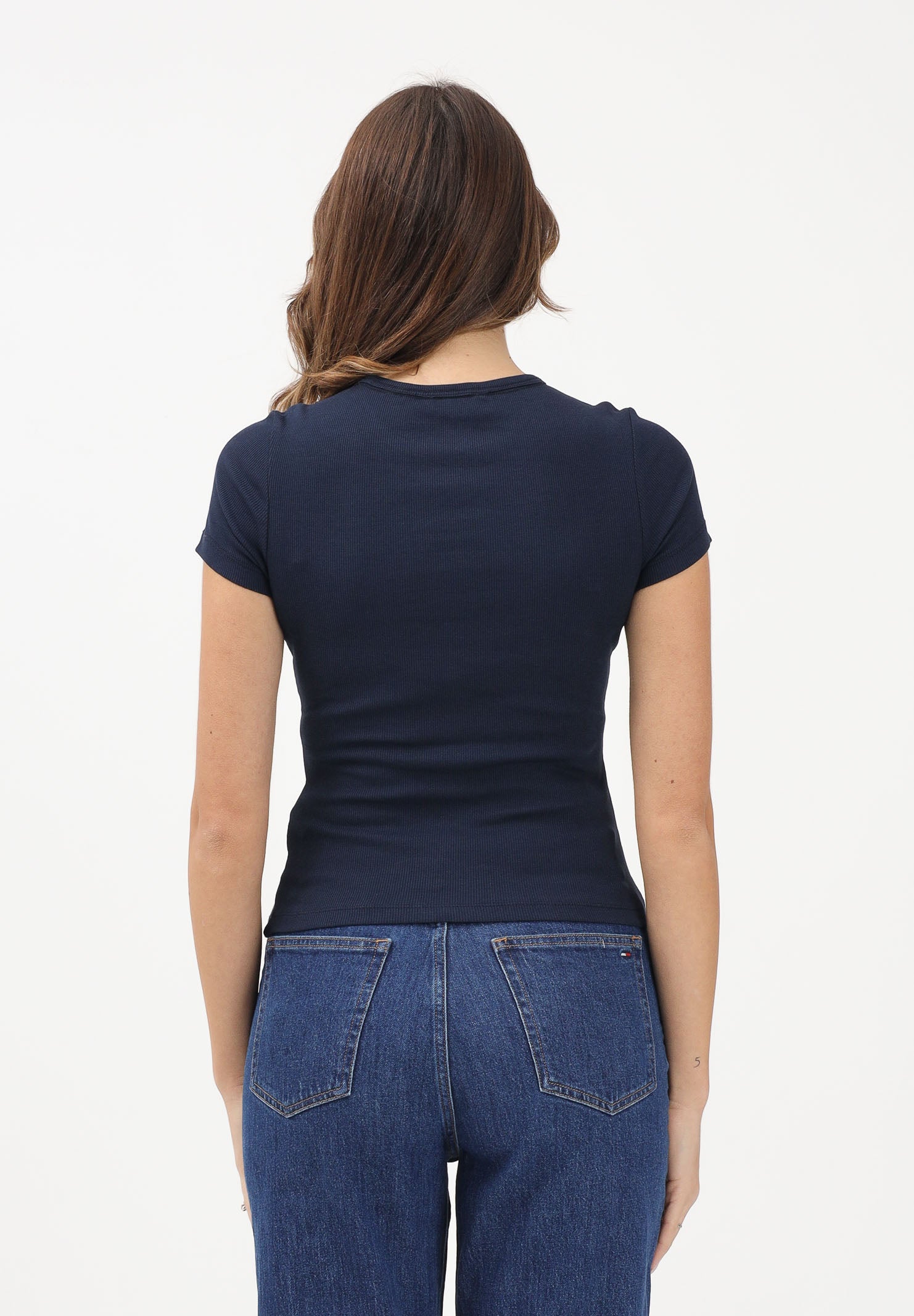 TOMMY JEANS T-shirt a manica corta blu da donna con patch logo DW0DW17881 C1G TOMMY JEANS