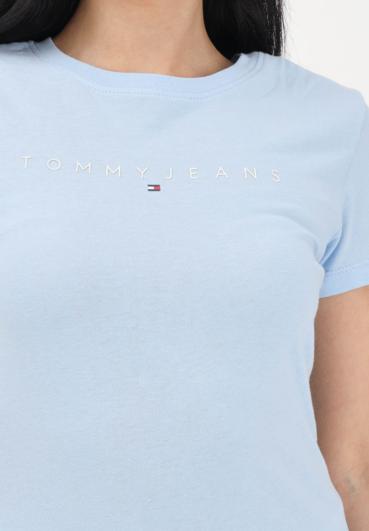 TOMMY JEANS T-shirt a manica corta azzurra da donna con logo DW0DW18398 C1T TOMMY JEANS