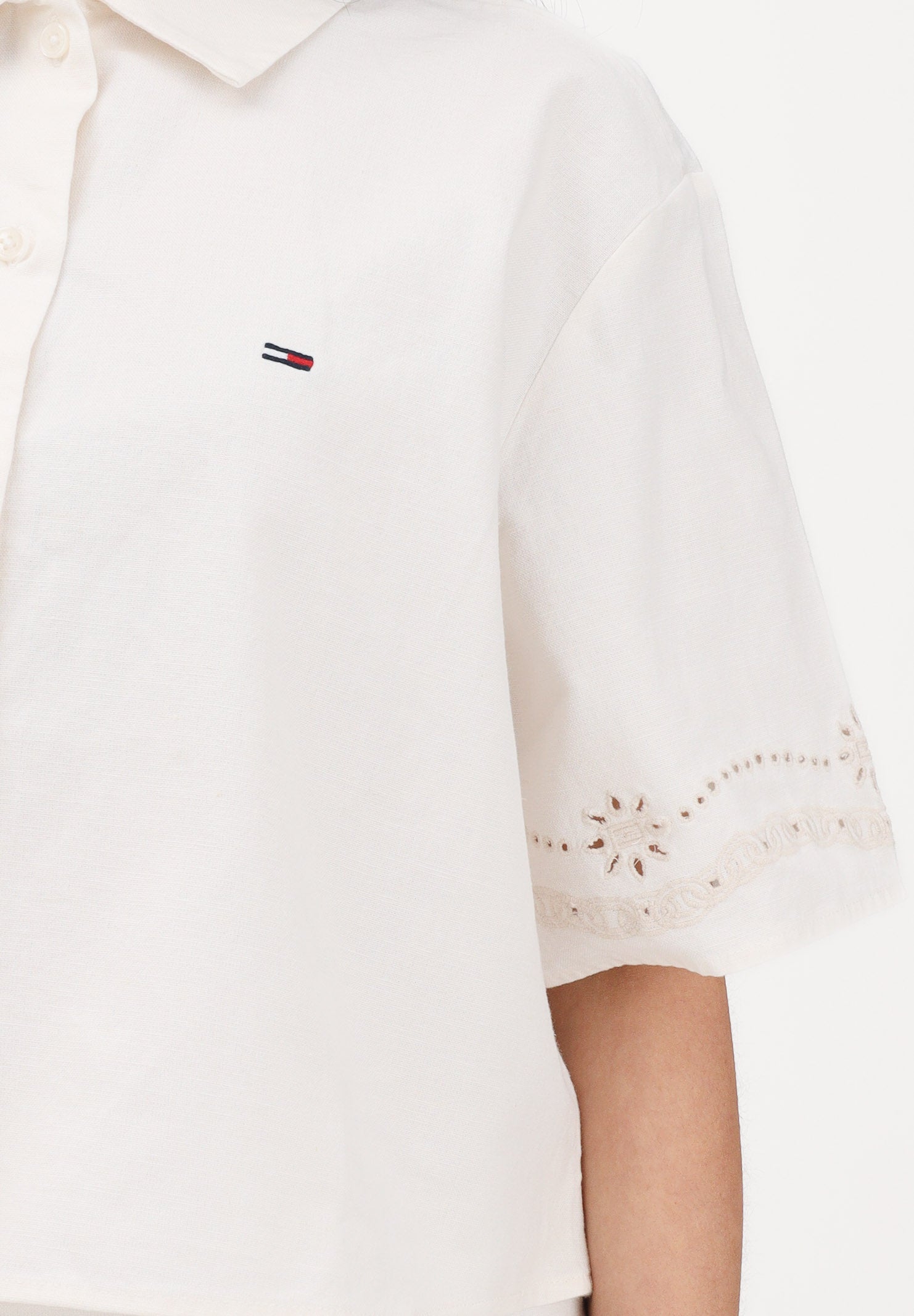 TOMMY JEANS Camicia a manica corta panna da donna con ricamo logo DW0DW22214 YBH TOMMY JEANS