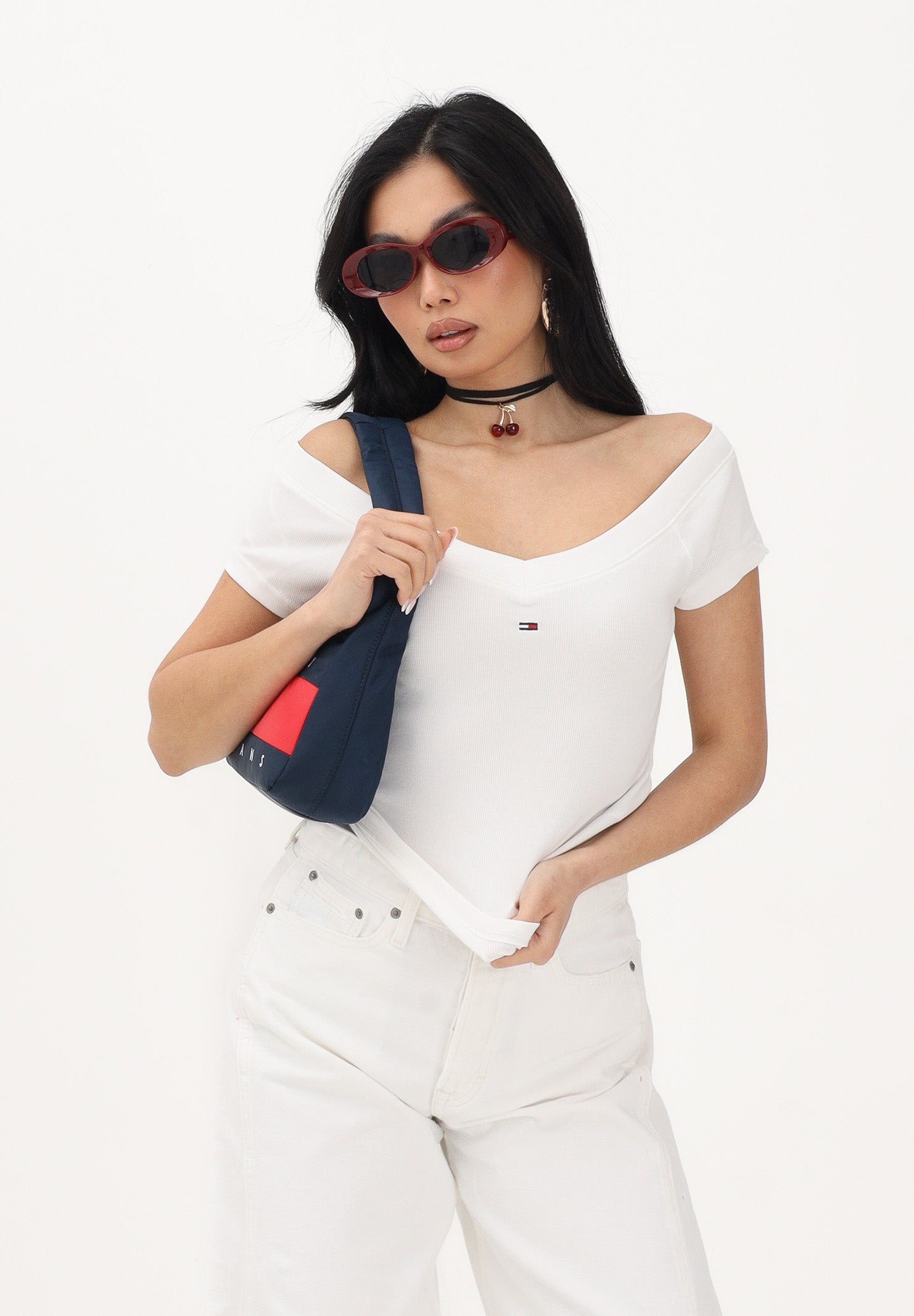TOMMY JEANS T-shirt a manica corta bianca da donna con scollo a barca DW0DW22265 YBL TOMMY JEANS