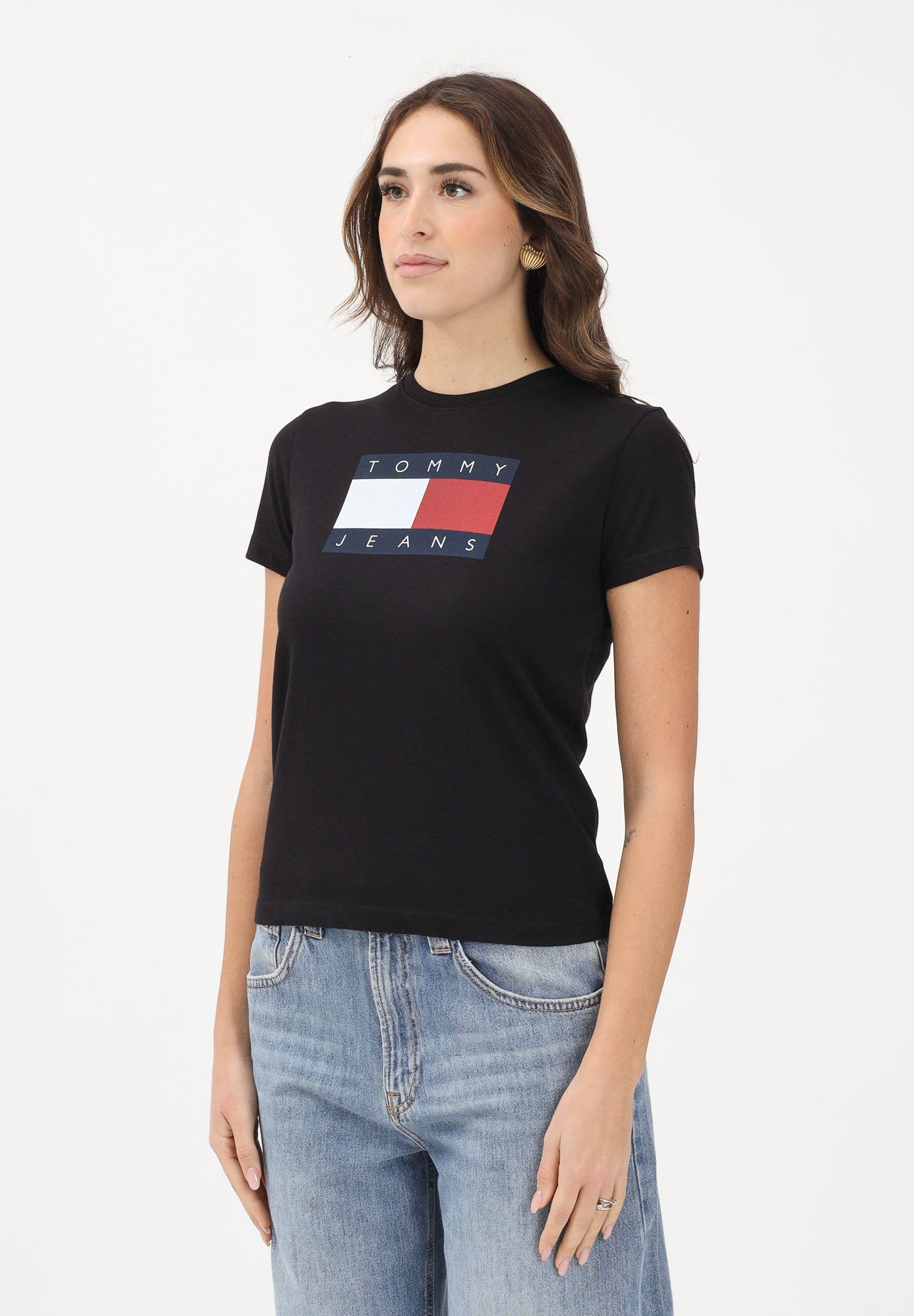 TOMMY JEANS T-shirt a manica corta nera da donna con logo DW0DW22562 BDS TOMMY JEANS
